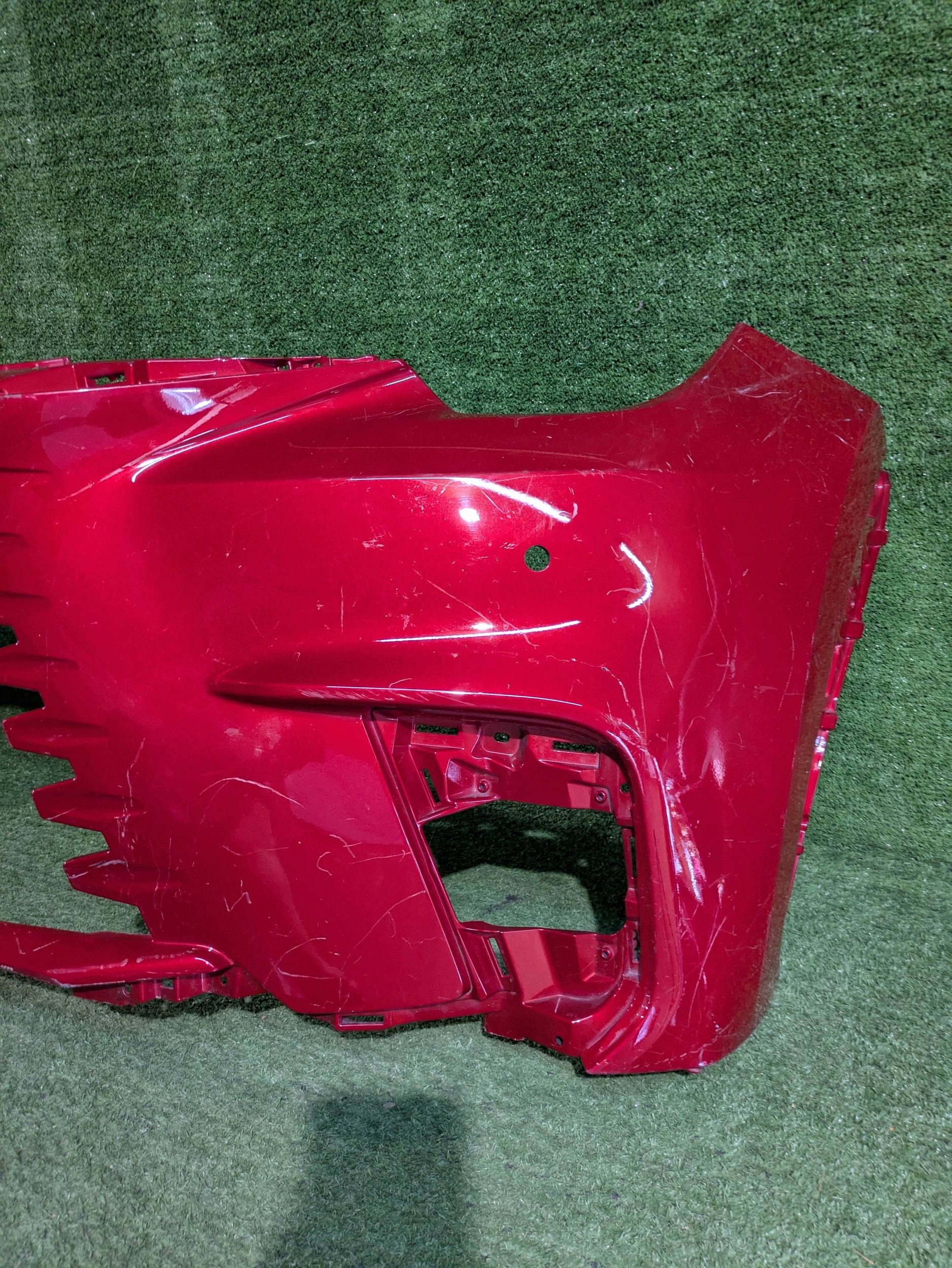 front bumper front LEXUS LBX 23- NR.Z9836