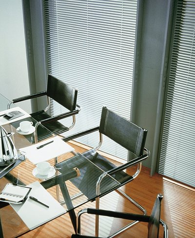 Poziome żaluzje 110 cm x 175 cm aluminium Kolor srebrny