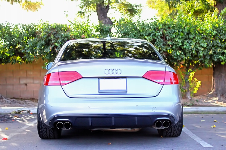 Audi A4 B8 12-15 РЕСТАЙЛИНГ седан спойлер спойл