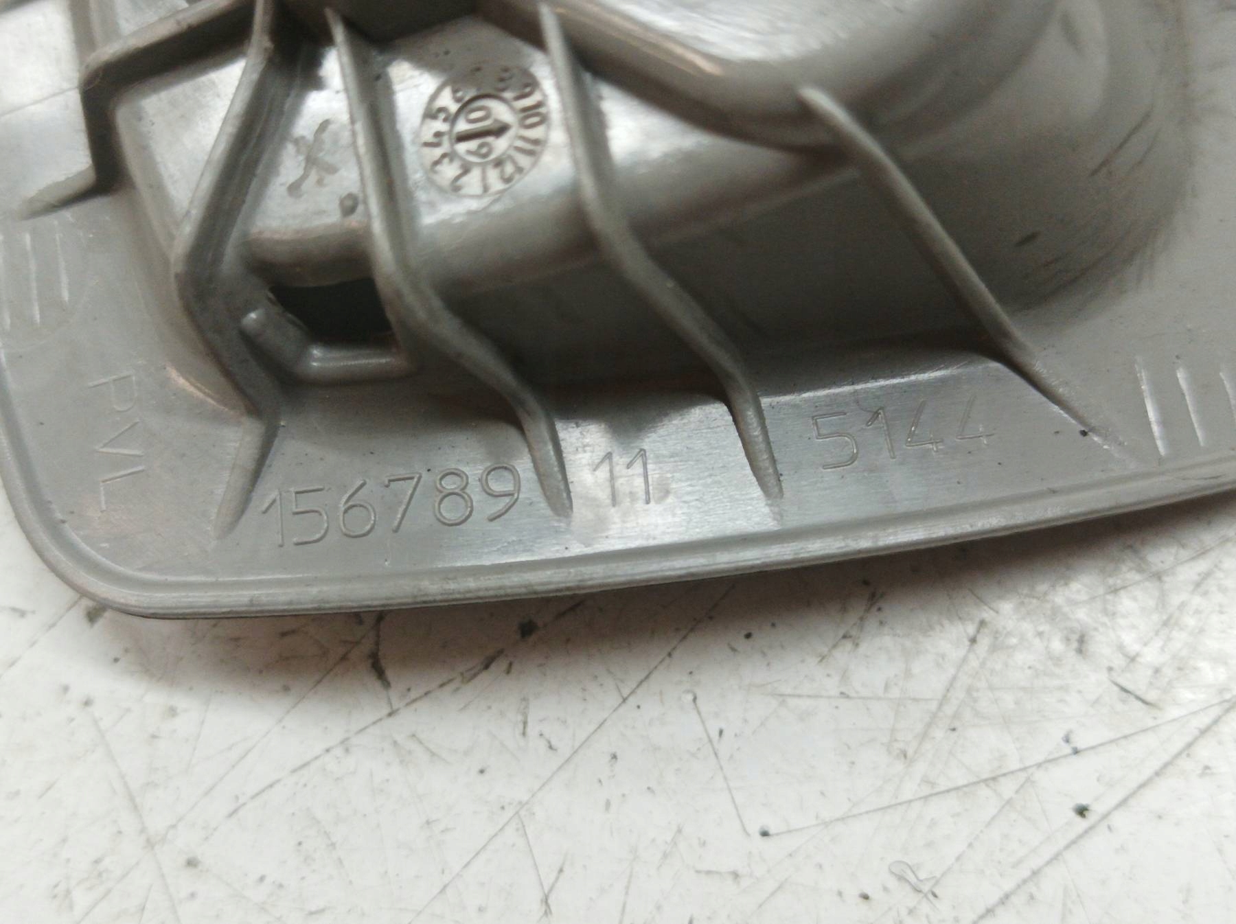 brackets hook spoiler SIATKI KOMBI E91 KPL 7142585 Bmw Seria 3 V E90