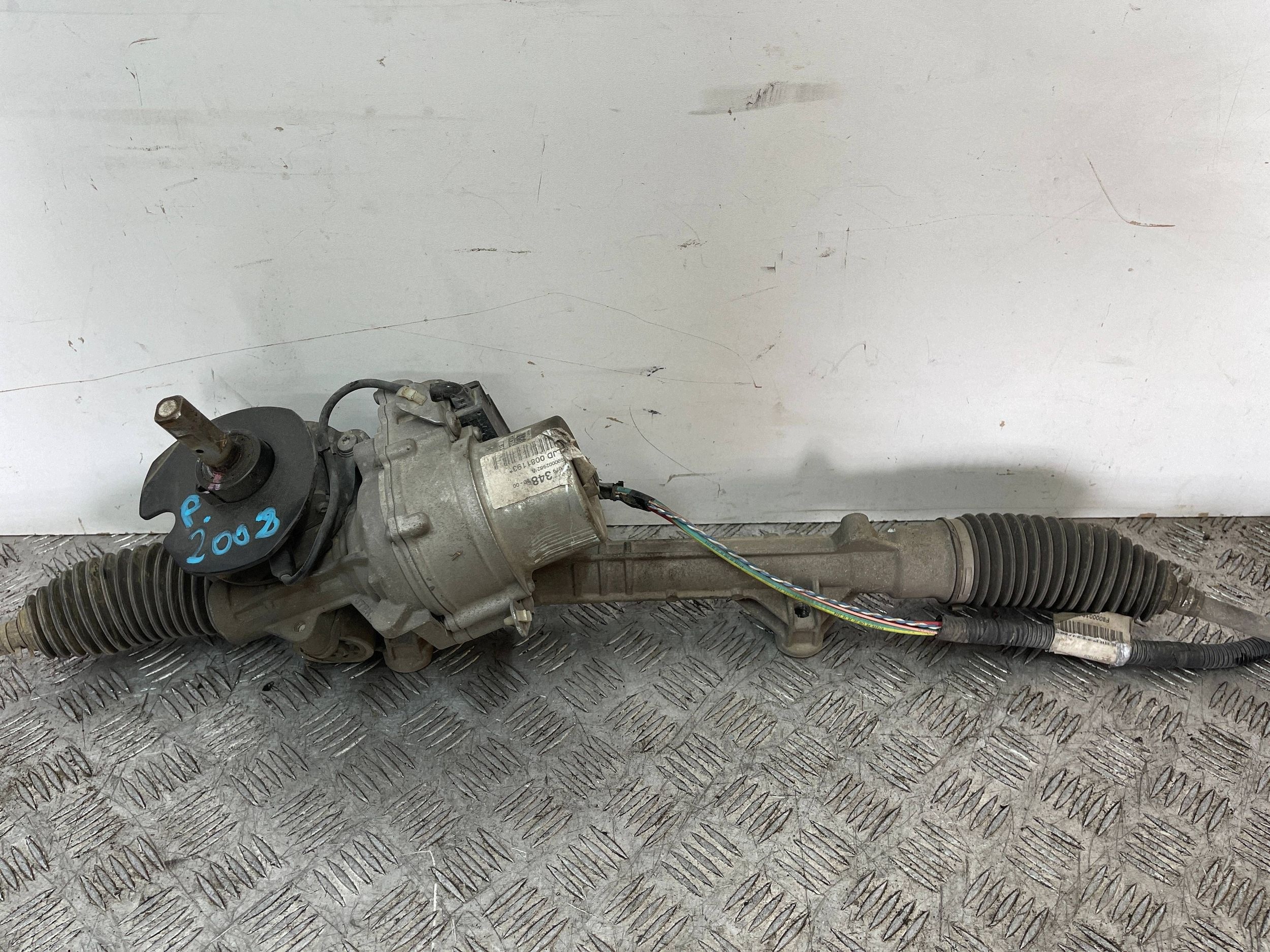 Boîter direction Boîter direction PEUGEOT 2008 et 1 6820000190