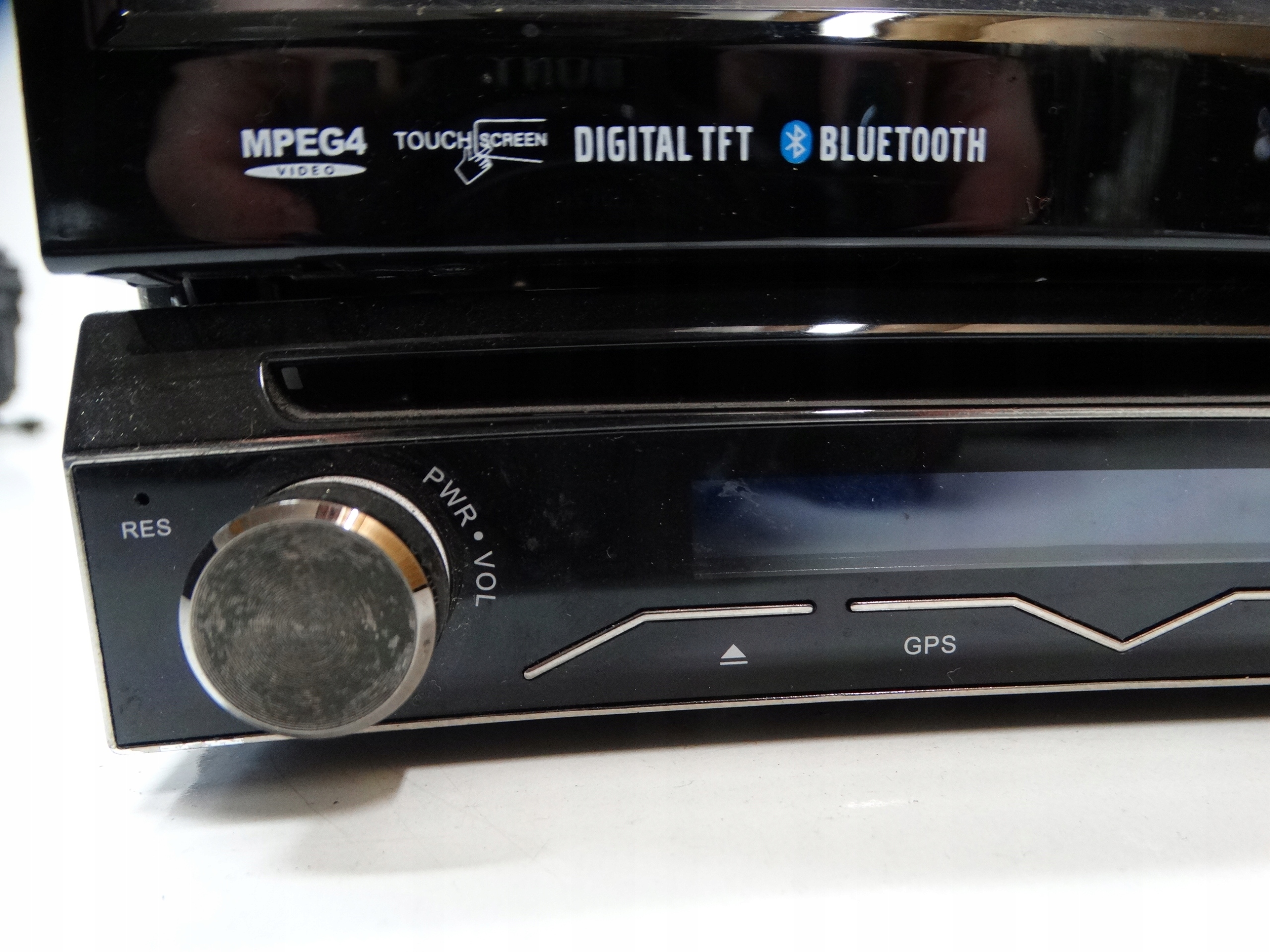 RADIO navigazione MPEG4 VIDEO D-714G BLUETOOTH