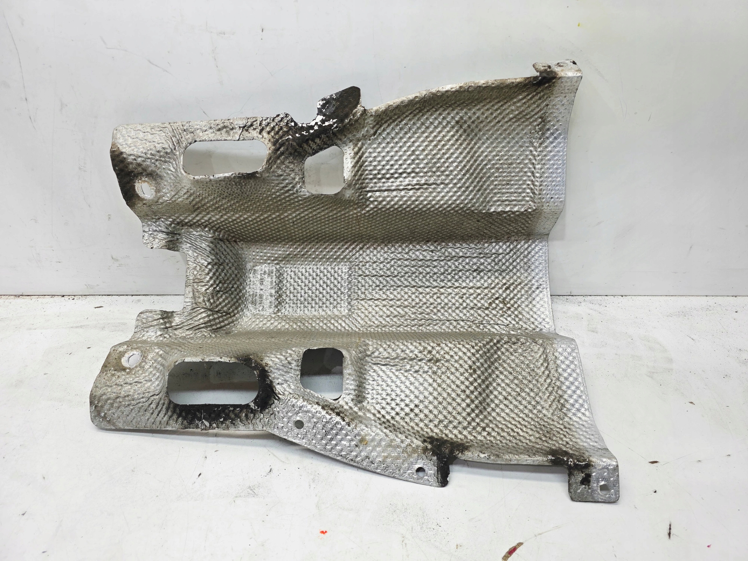 Blende Abdeckung TERMICZNA TUNELU AUDI Q5 8R 8R0804160E