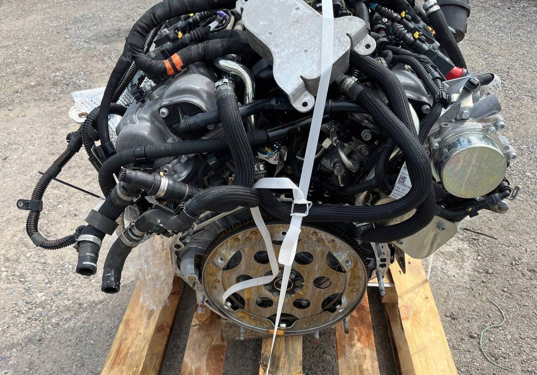 engine complete z osprzetem Maserati Levante 3.0 petrol M165D