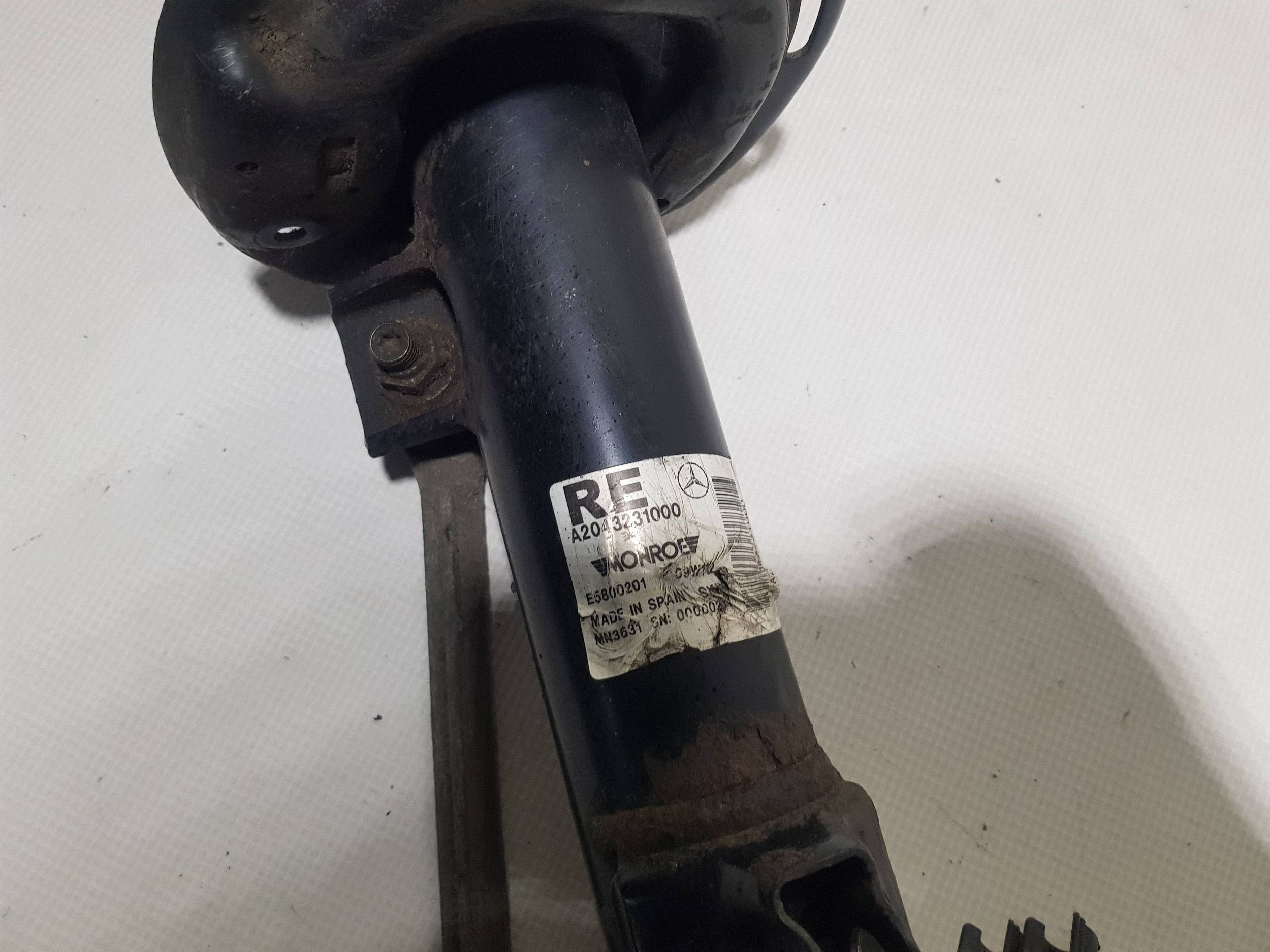 shock absorber EDC front front right Mercedes C W204 A2043209438