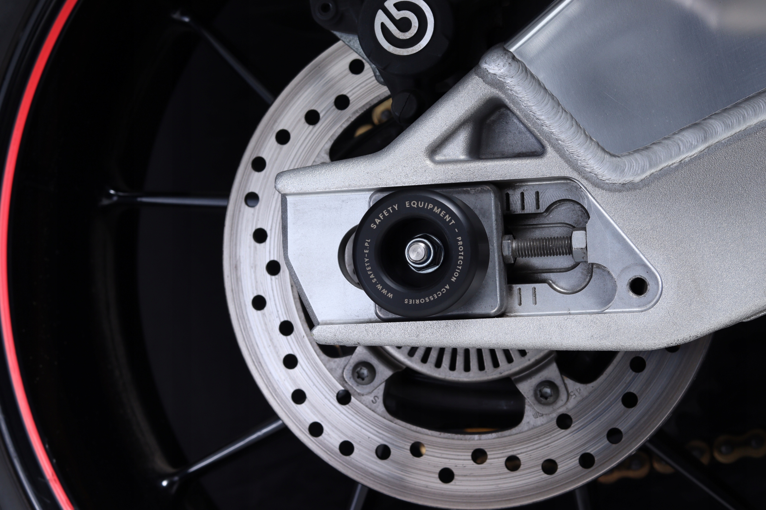 BMW S1000RR 2009-2011 - Crash pady SE koła T. Producent Safety-E