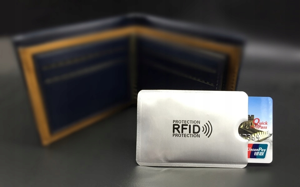 ETUI OCHRONNE KARTA KREDYTOWA RFID + GRATISY Model LASER