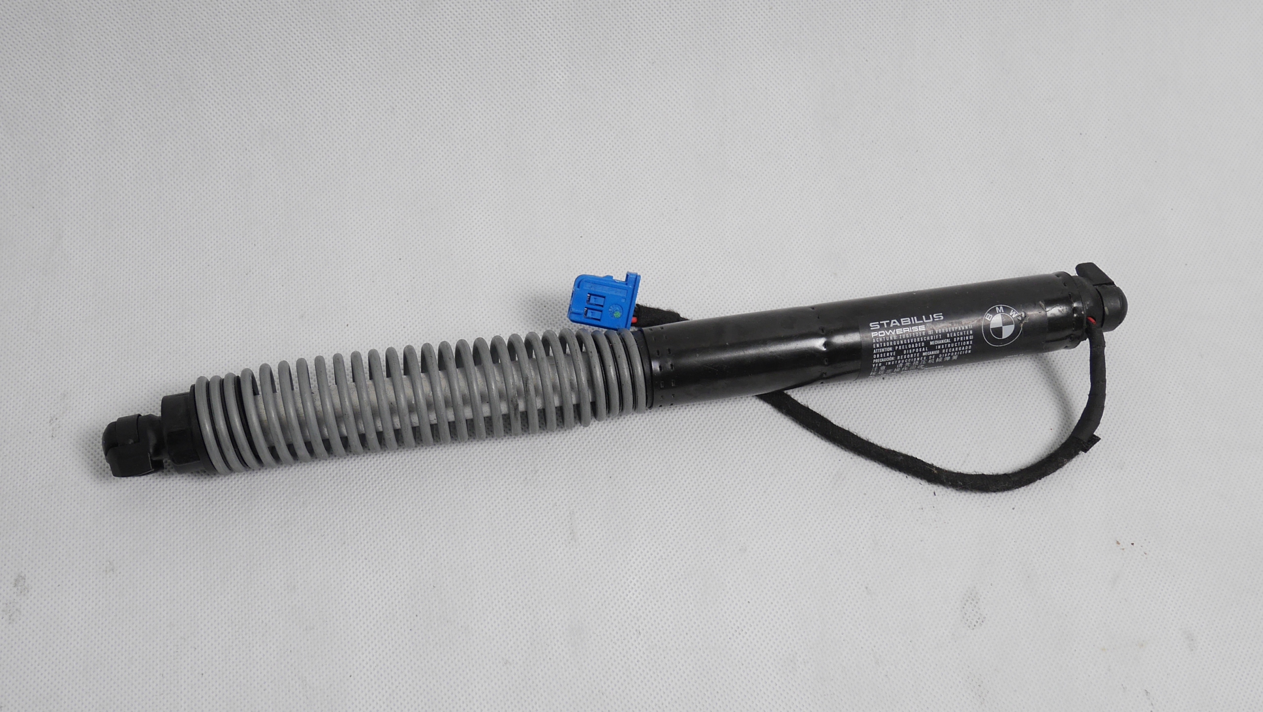 7357110 - BMW G11 G12 электрический привод задней двери