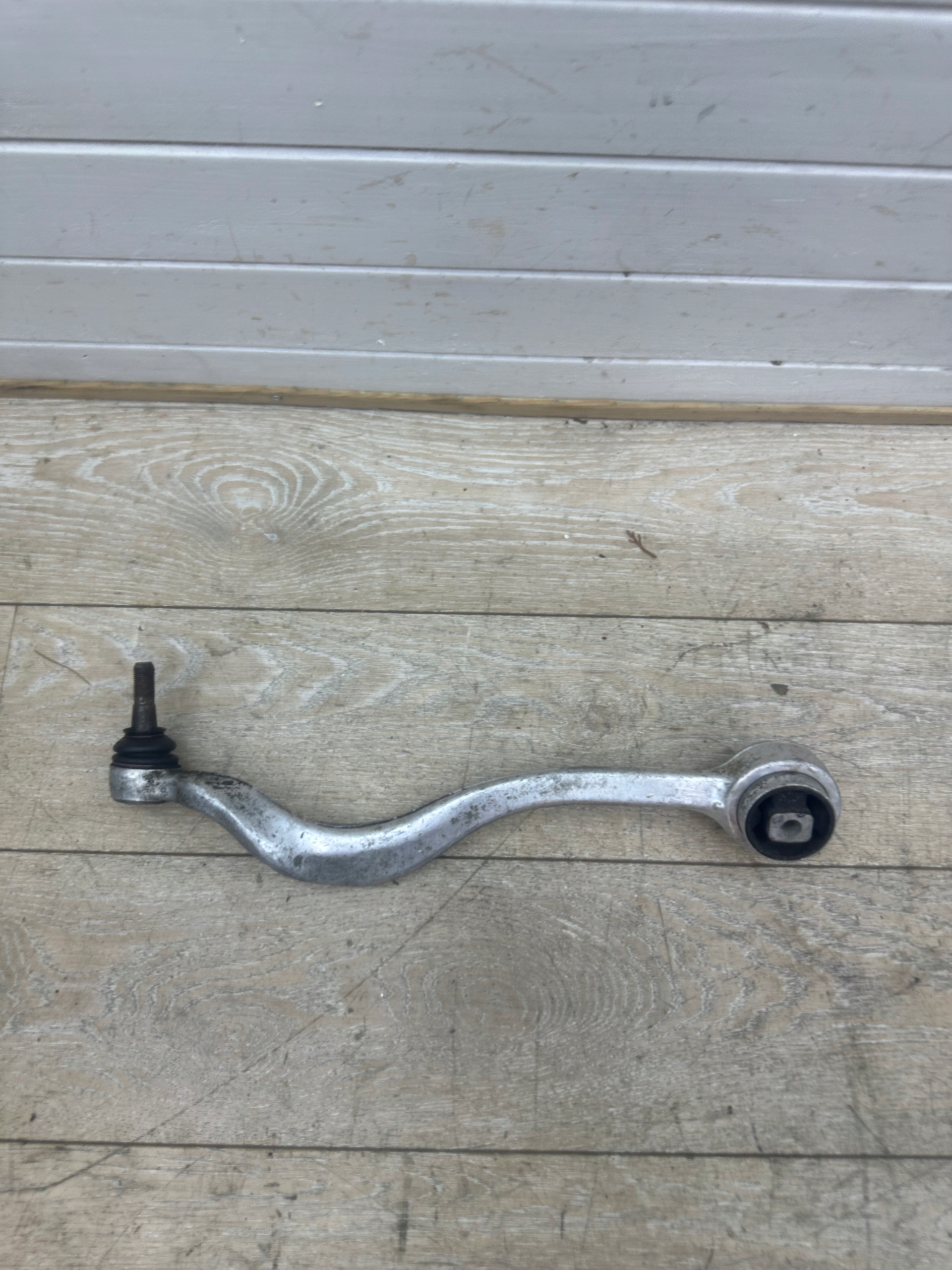 arm lower rozprezny right front 1 141 718 original BMW E39