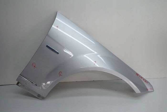 MERCEDES W204 204 C-KLASA fender right front front