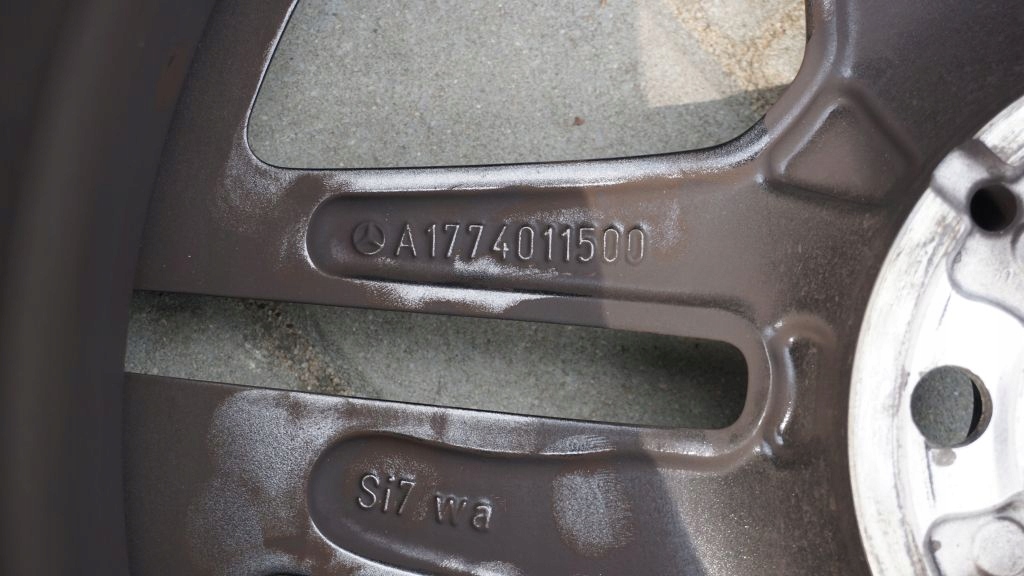 MERCEDES A W 177 247 CLA 118 - disk hliníkový 18