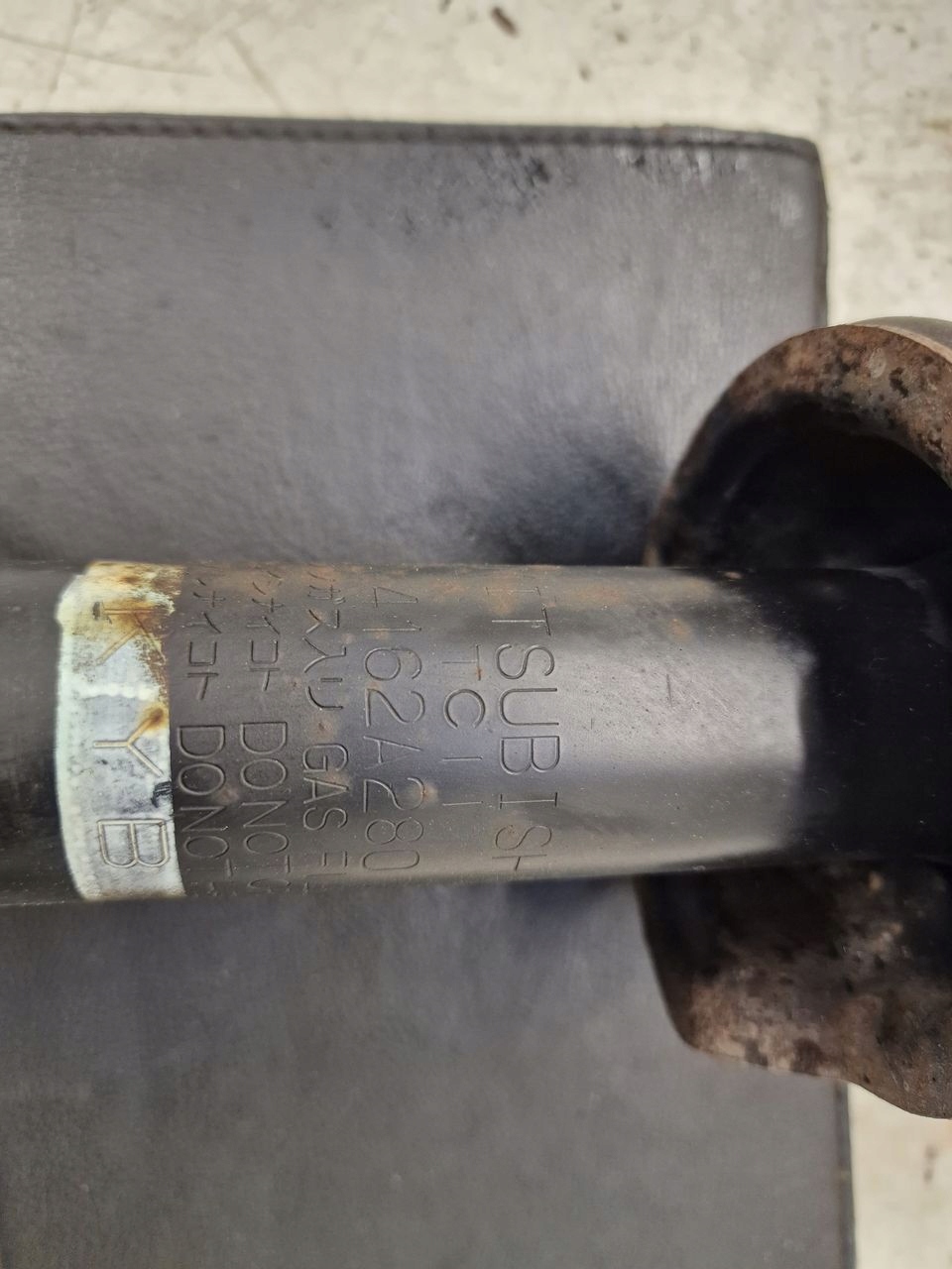 shock absorber spring rear part rear Mitsubishi ASX 1,8