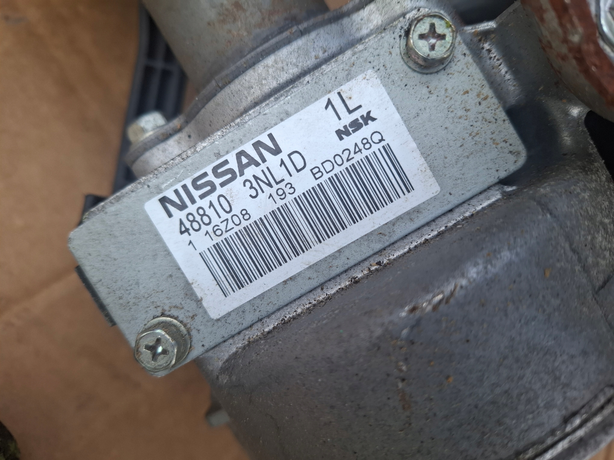 NISSAN LEAF and electrics power steering