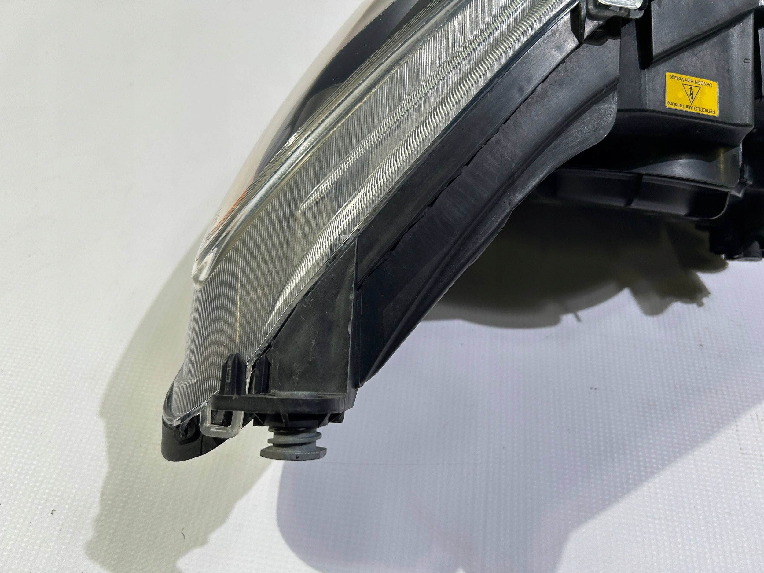 light front left reflektor left Bi Xenon Maserati GranTurismo 2008