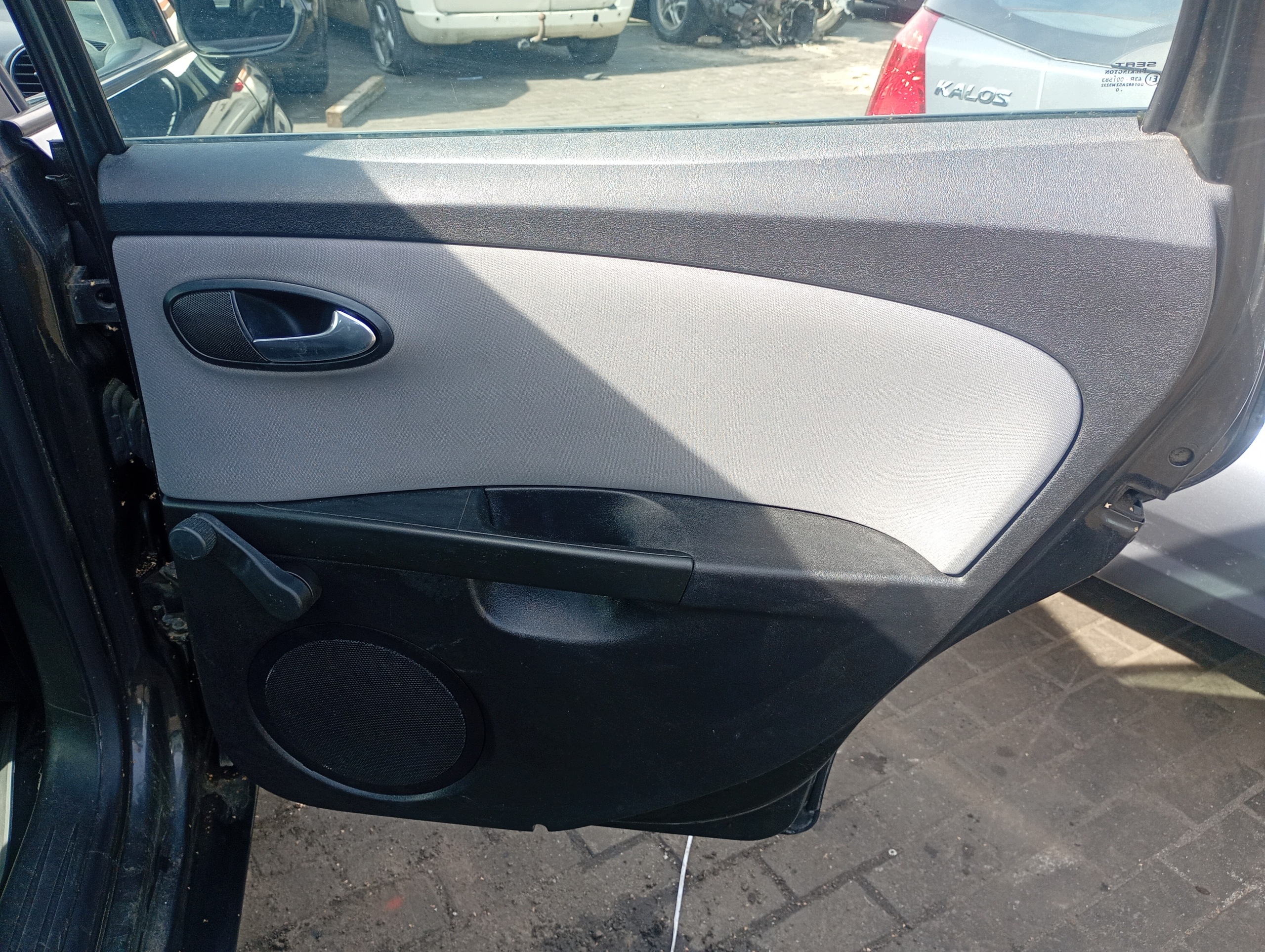 upholstery side right rear part Seat Leon 2 II 05-13