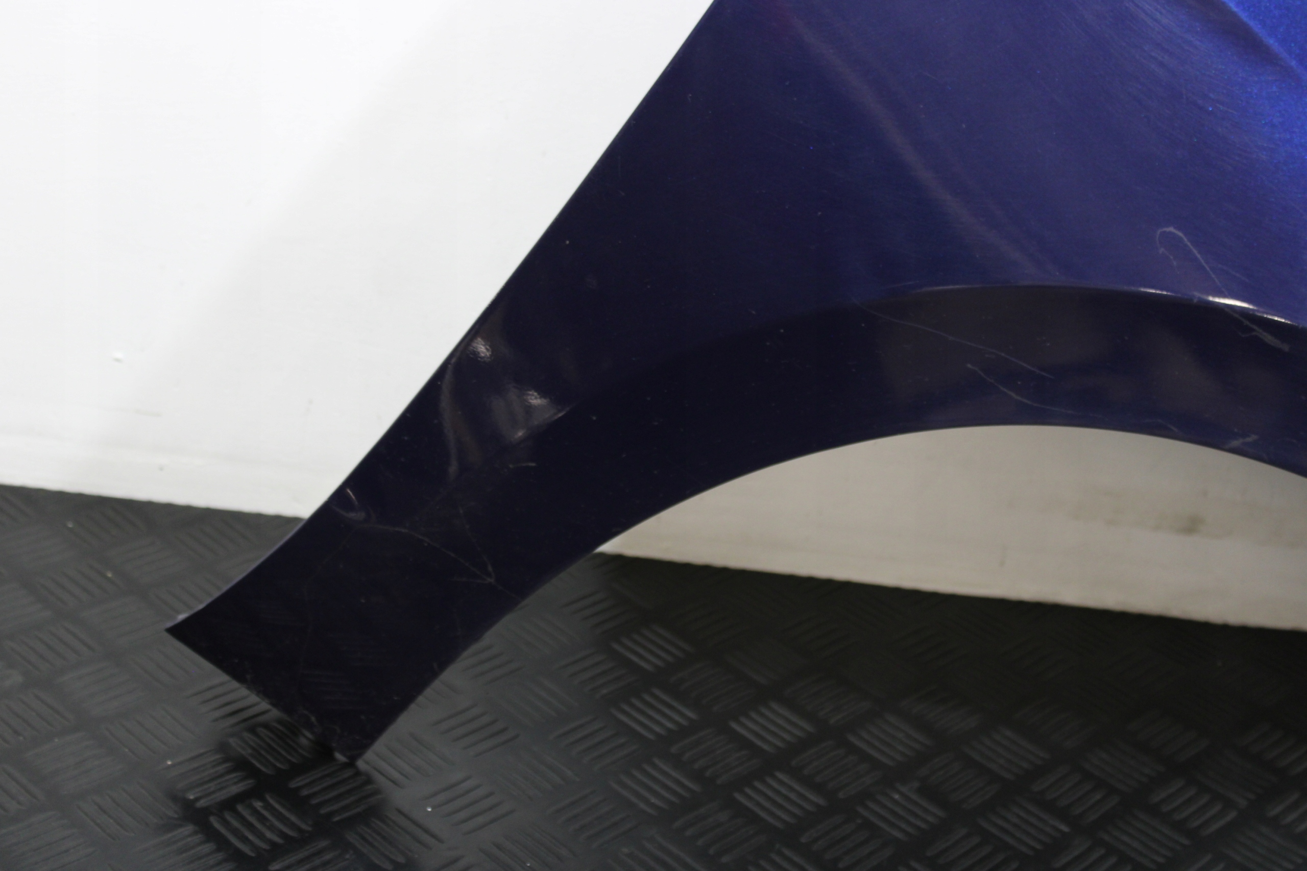 fender right front front VW GOLF SPORTSVAN 510