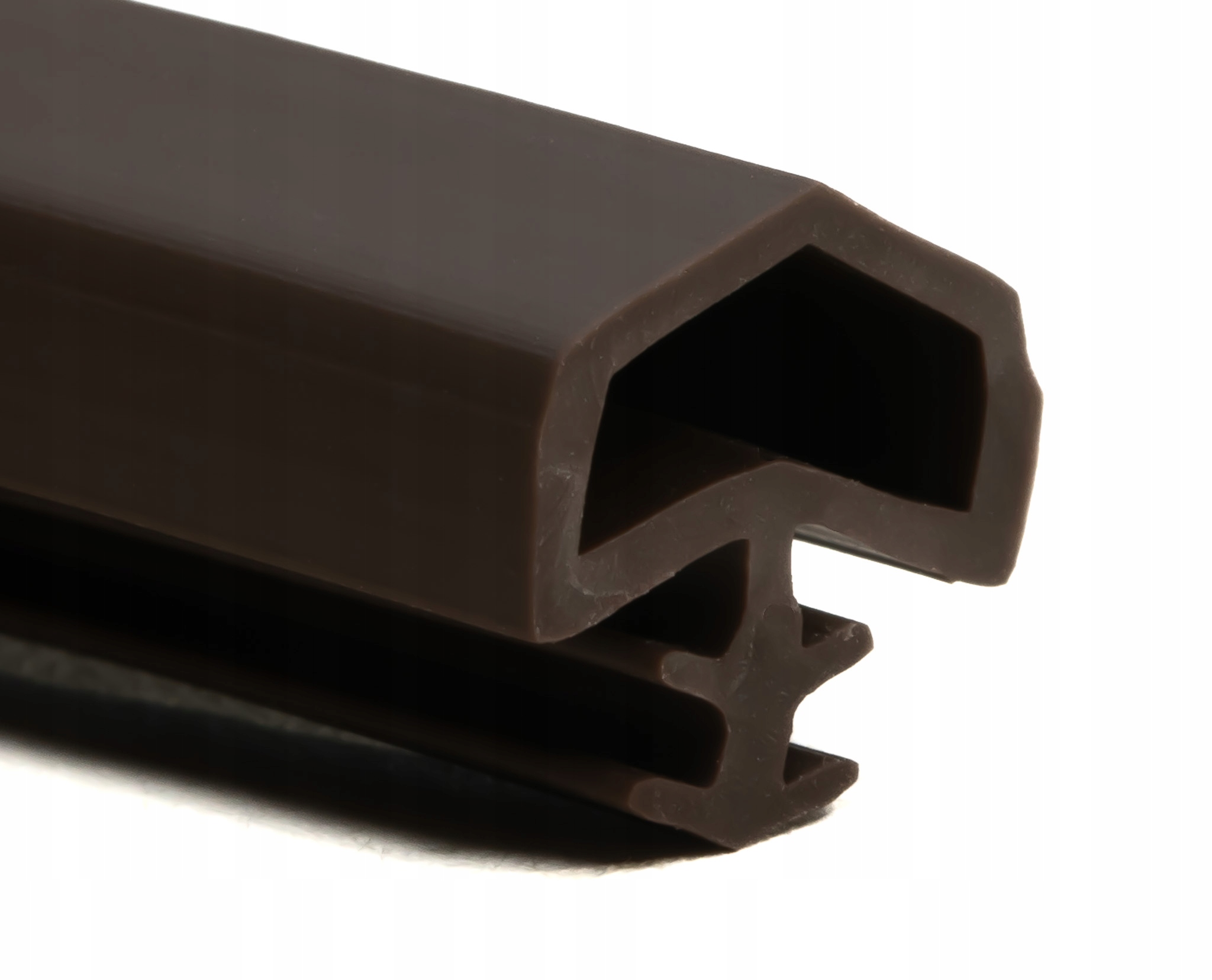 USZCZELKA USZCZELKI DO PROGU DREWNIANEGO BRĄZOWA Marka Domino