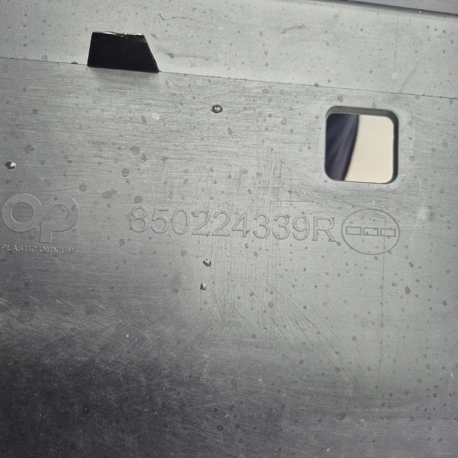 RENAULT CLIO V 5 HB 19-23 bumper rear part rear PDC