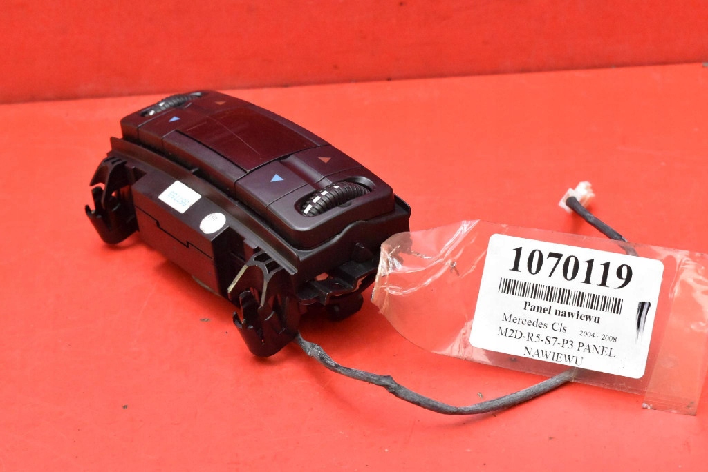 control panel air conditioning devices KLIMY rear 2118300285 MERCEDES CLS C219 04-08