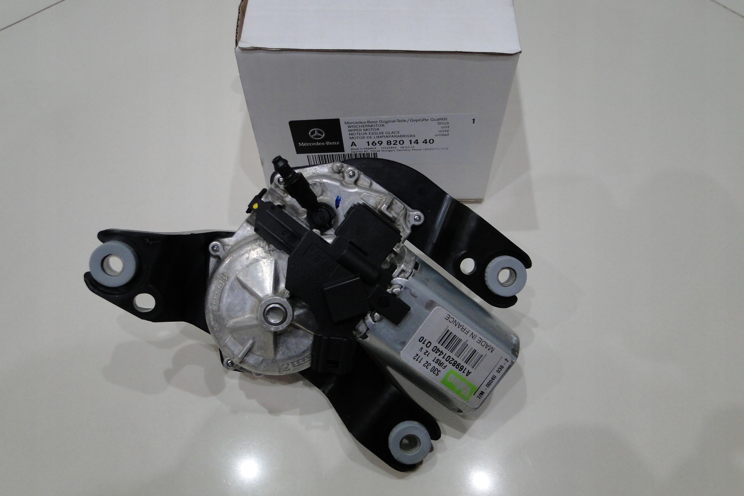 A1698201440 - MERCEDES W245 B-класс задний стеклоочиститель OE