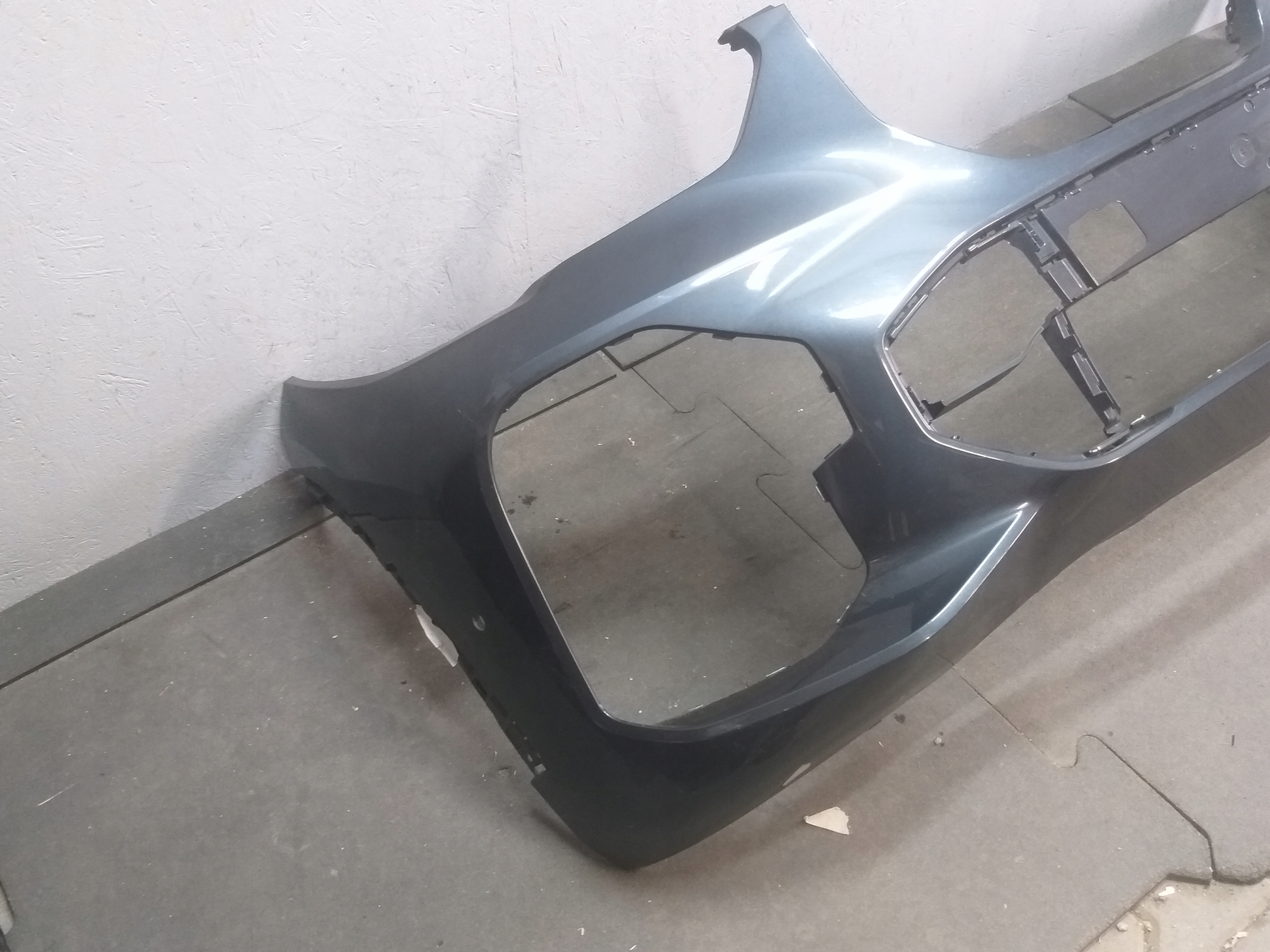 nárazník předek BMW X5 G05 M PAKIET