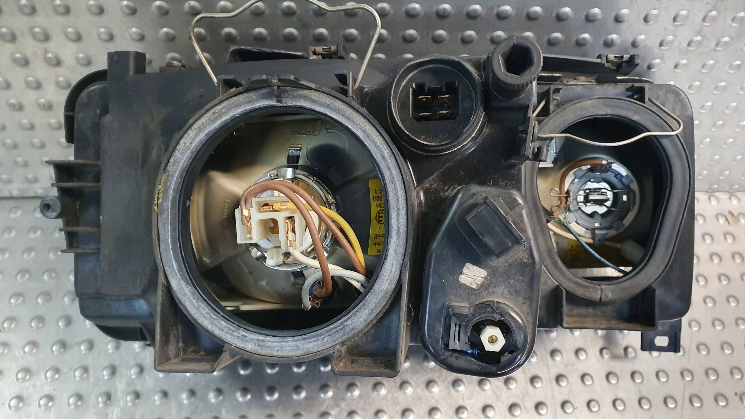 světlo předek levá AUDI 200 C3 83