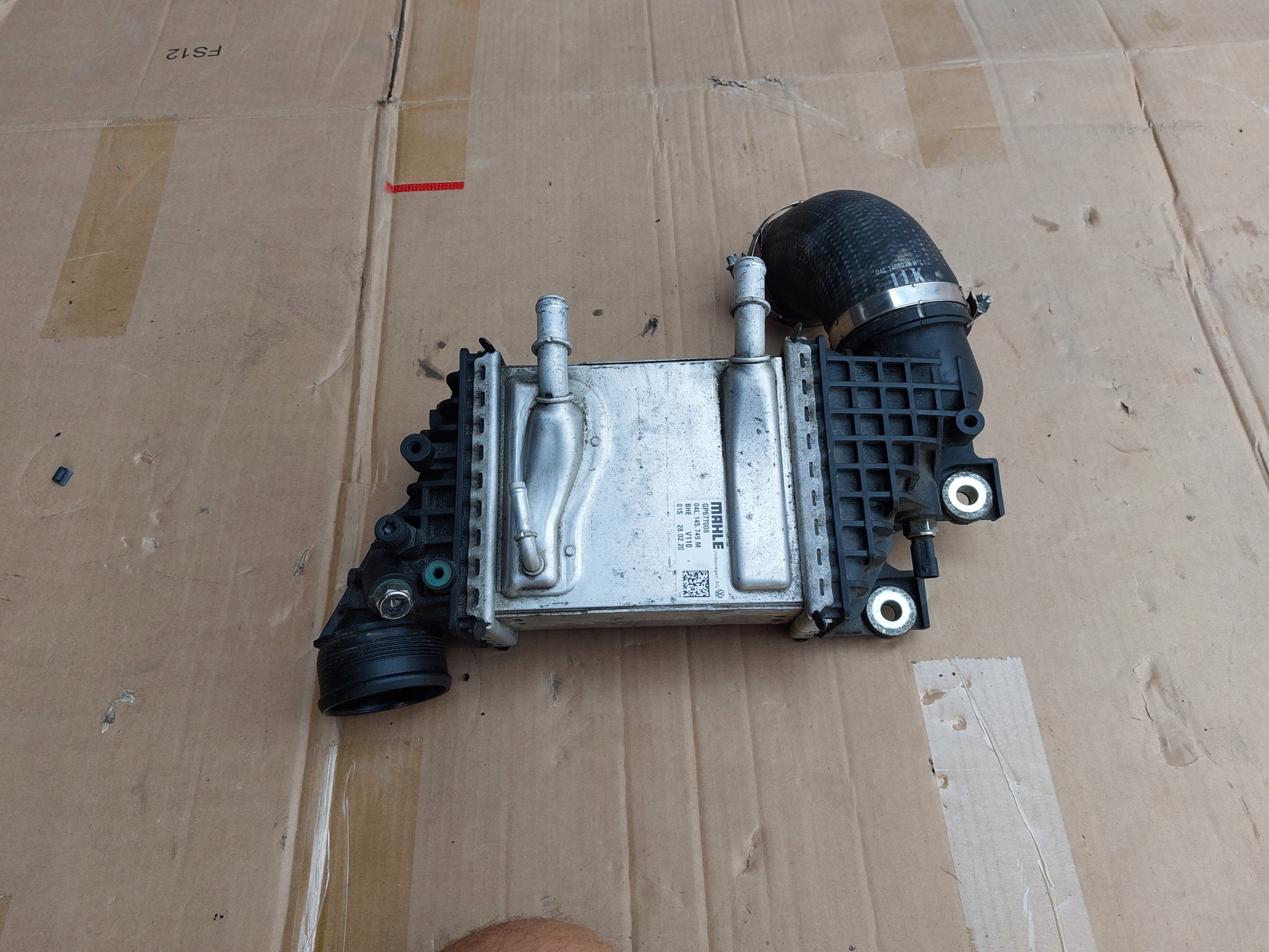 Volkswagen TRANSPORTER T6.1 04L145749M INTERCOOLER 20r