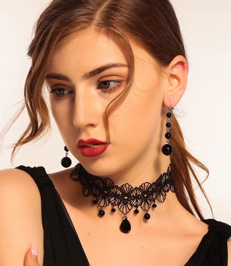 CHOKER NA SZYJE KORONKOWY GOTYCKI Haft Czarny NASZYJNIK Gothic CH11 Kolekcja choker