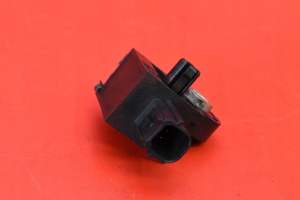 snímač nárazu 95930-2P000 HYUNDAI IX20 1 a 10-15