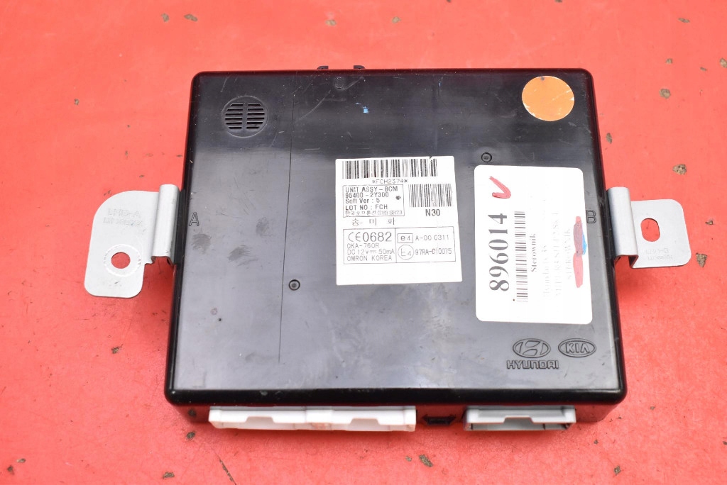 control unit module BCM 95400-2Y300 HYUNDAI IX35 2.0 16V 163 KM 09-13