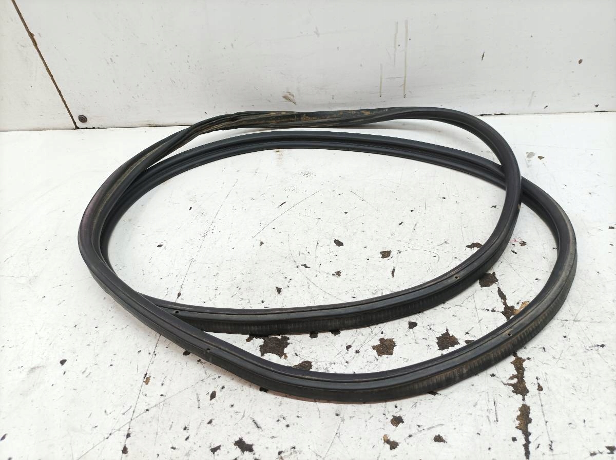 gasket bonnet rear part boot Mitsubishi Space Star II (2014- )