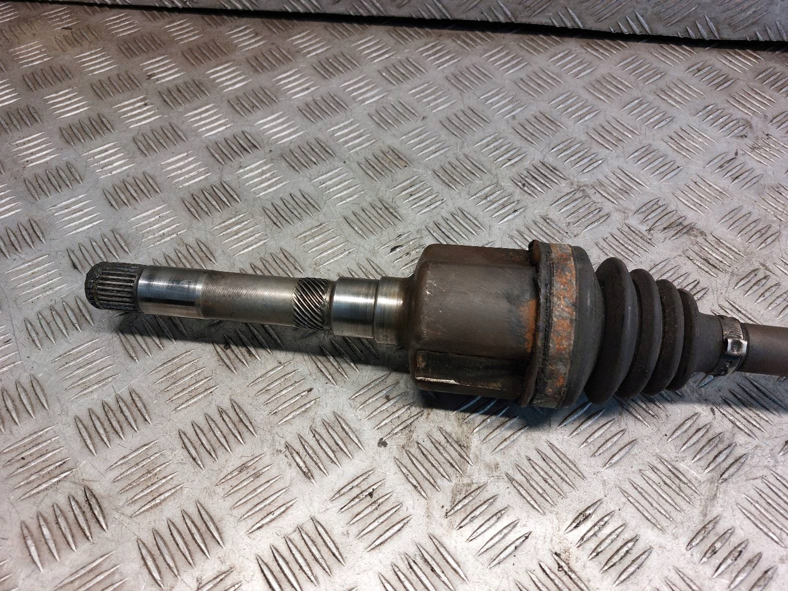 semi-axis right front CHRYSLER VOYAGER IV 2.5 CRD