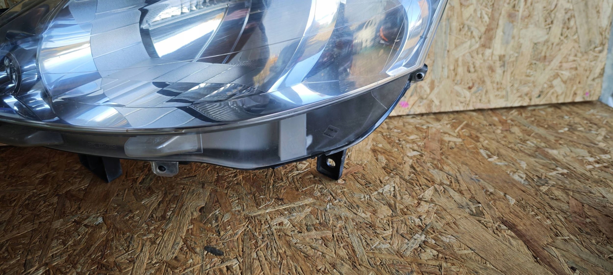Reflektor front side left Peugeot Partner 9682829380