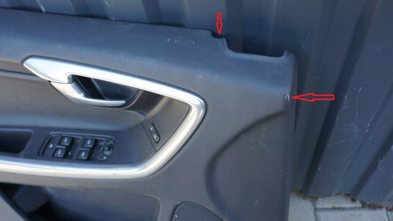 VOLVO XC60 - side upholstery door left front