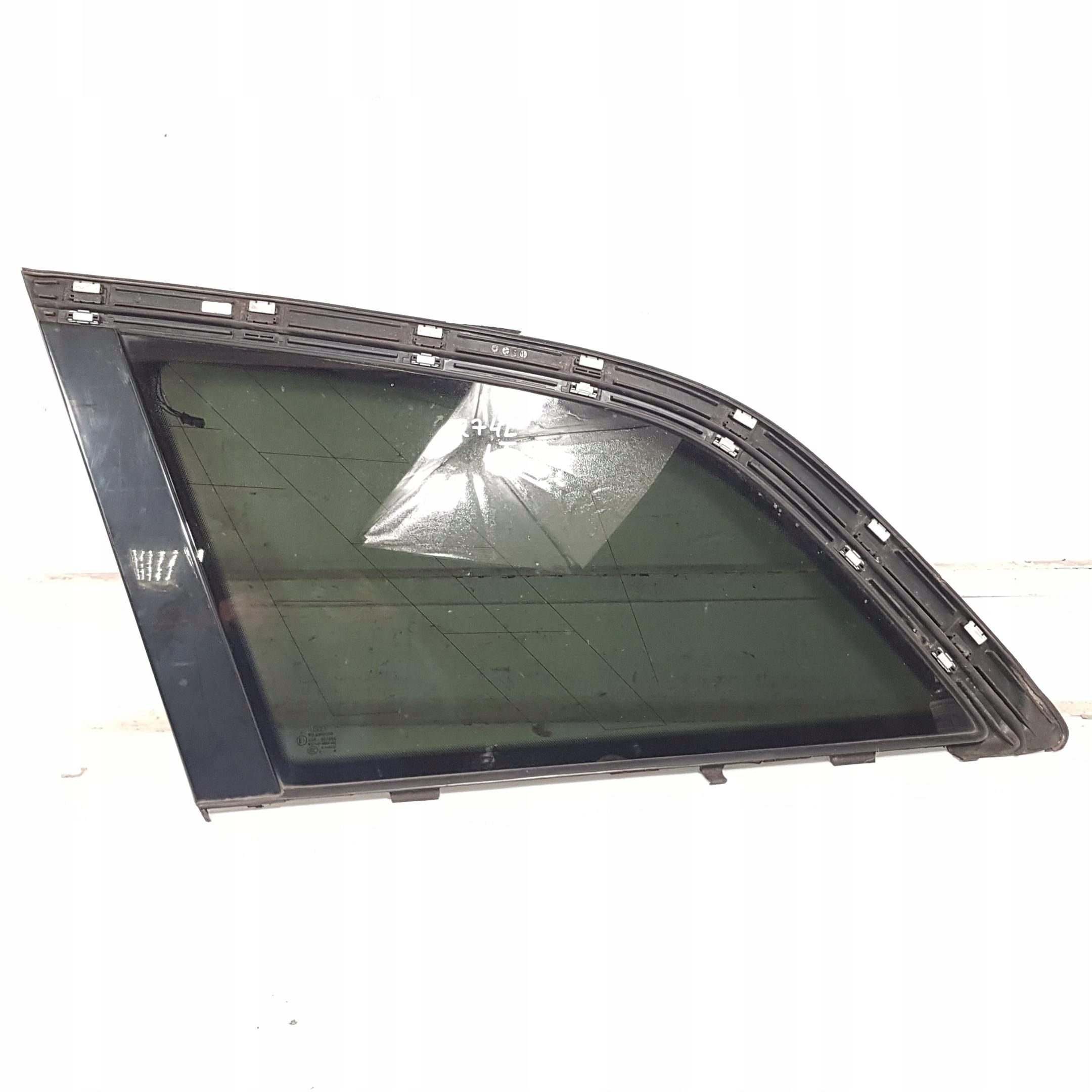 SZYBA KAROSERYJNA LEWY TYŁ AUDI Q7 4L