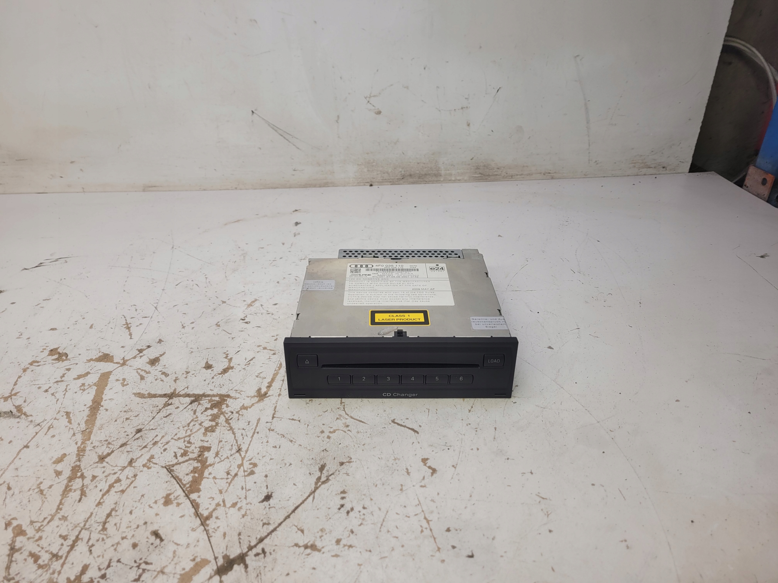 changer CD AUDI Q7 A6 C6 LIFT 4F0035110