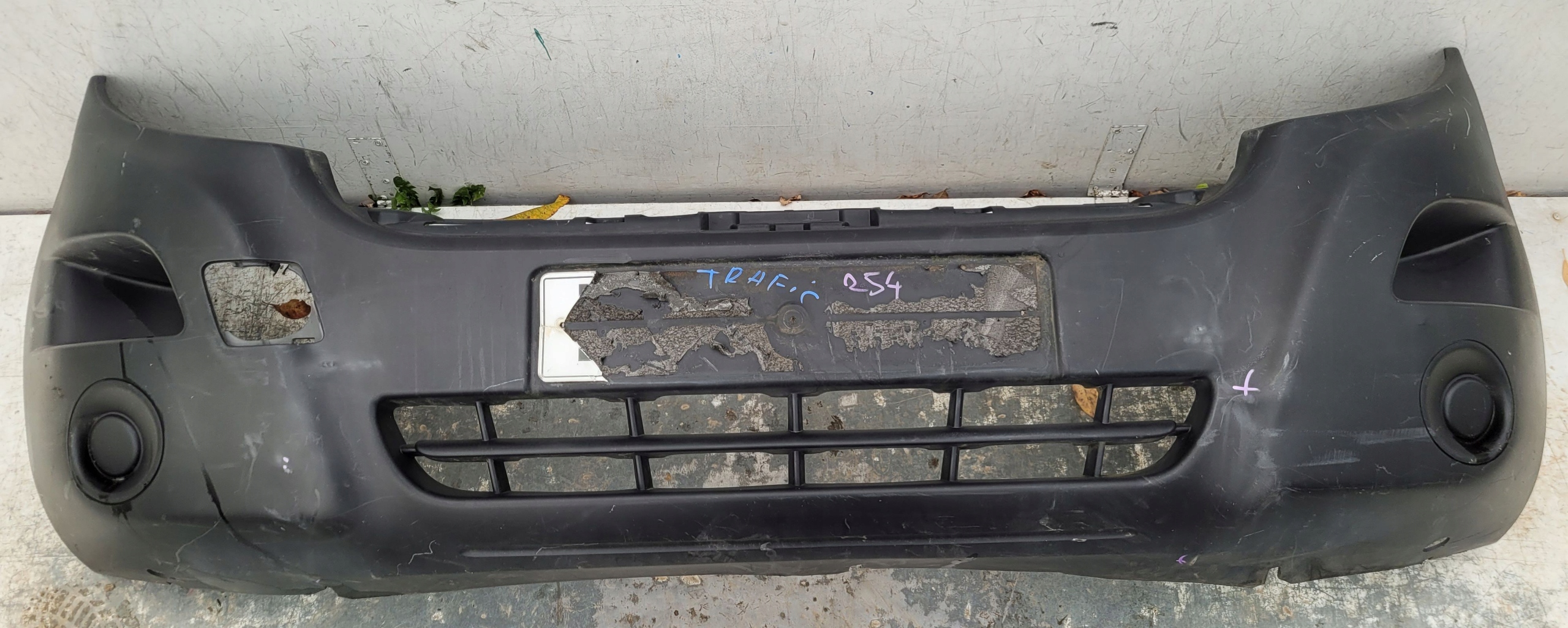 Renault Master 3 III 10- front bumper front