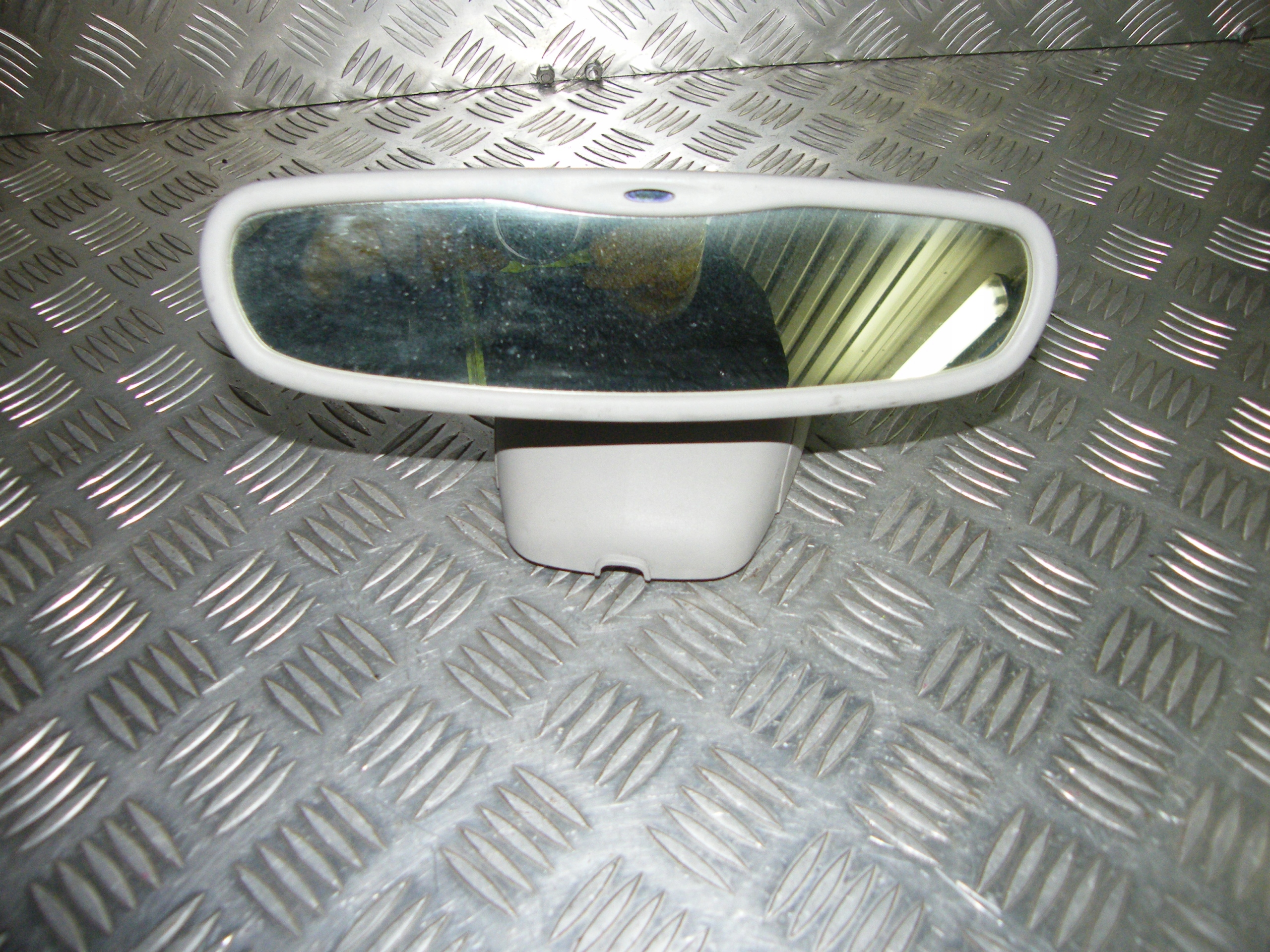 ЗЕРКАЛО ЗАДНЕГО ВИДА ФОТОХРОМНОЕ LAGUNA III 8200581875