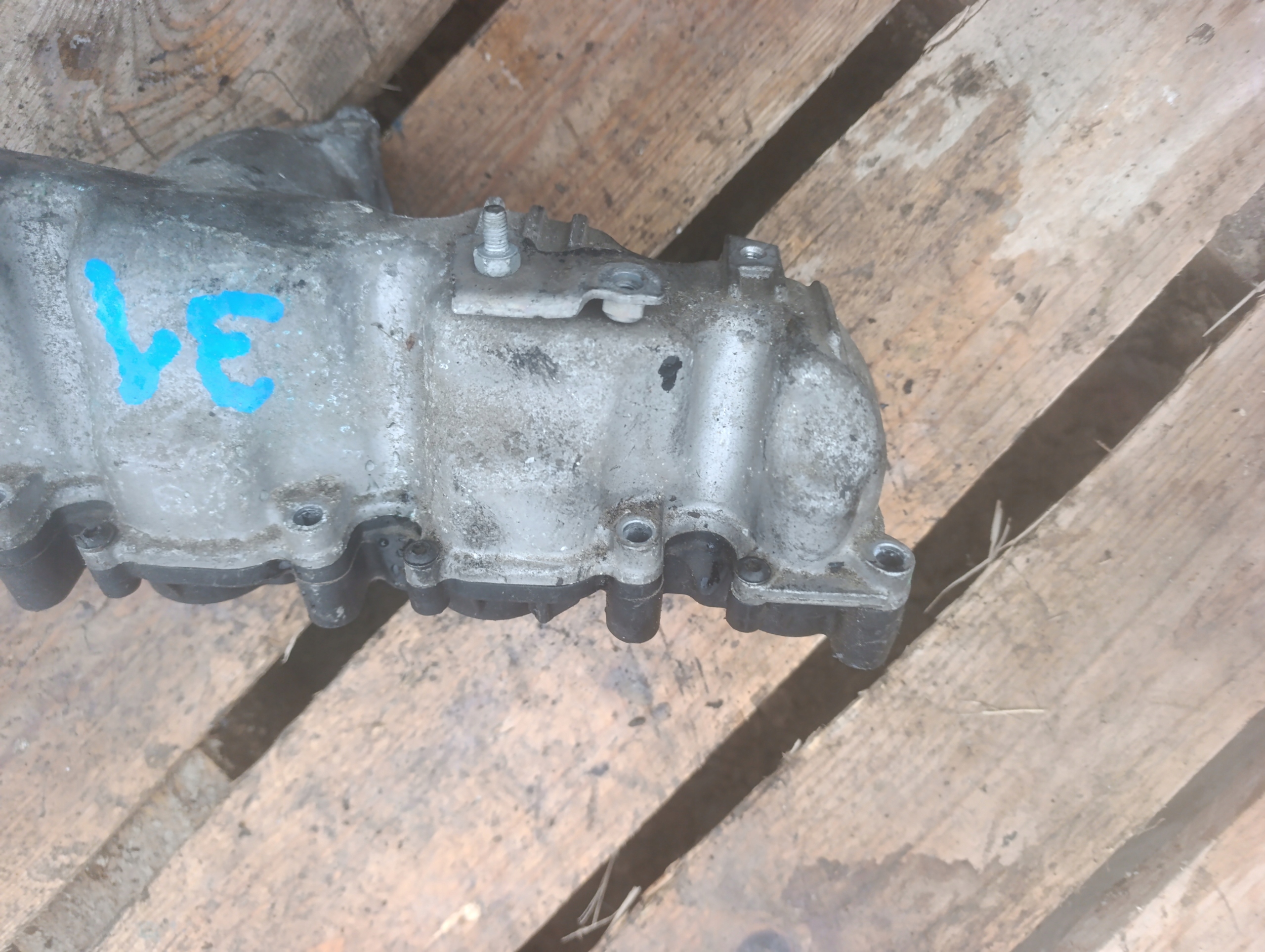 header pipe AUDI VOLKSWAGEN 03L129711E