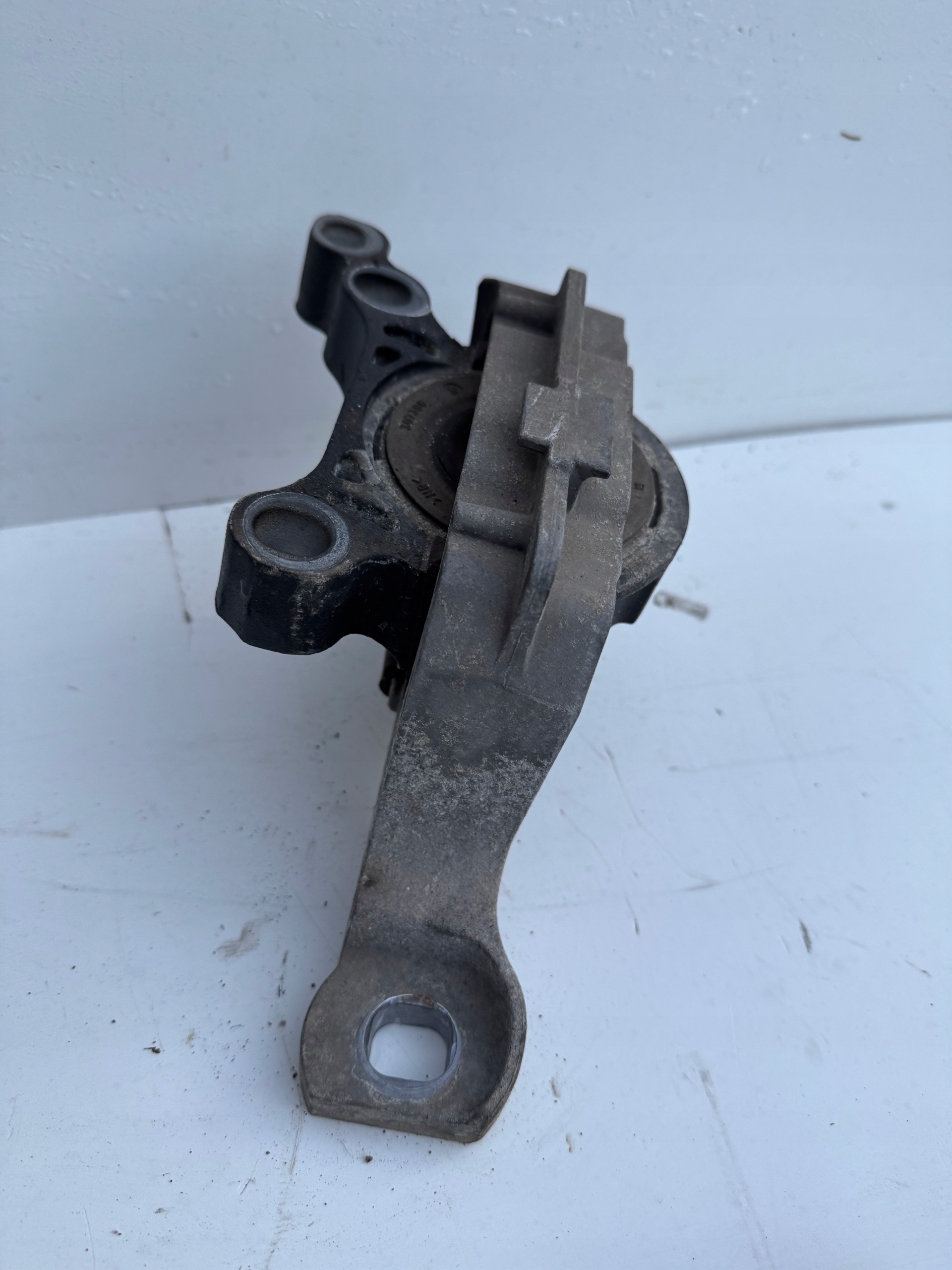 FORD FOCUS MK3 KUGA MK2 1.5 ECOBOOST airbag engine mount DV61-6F012-HA