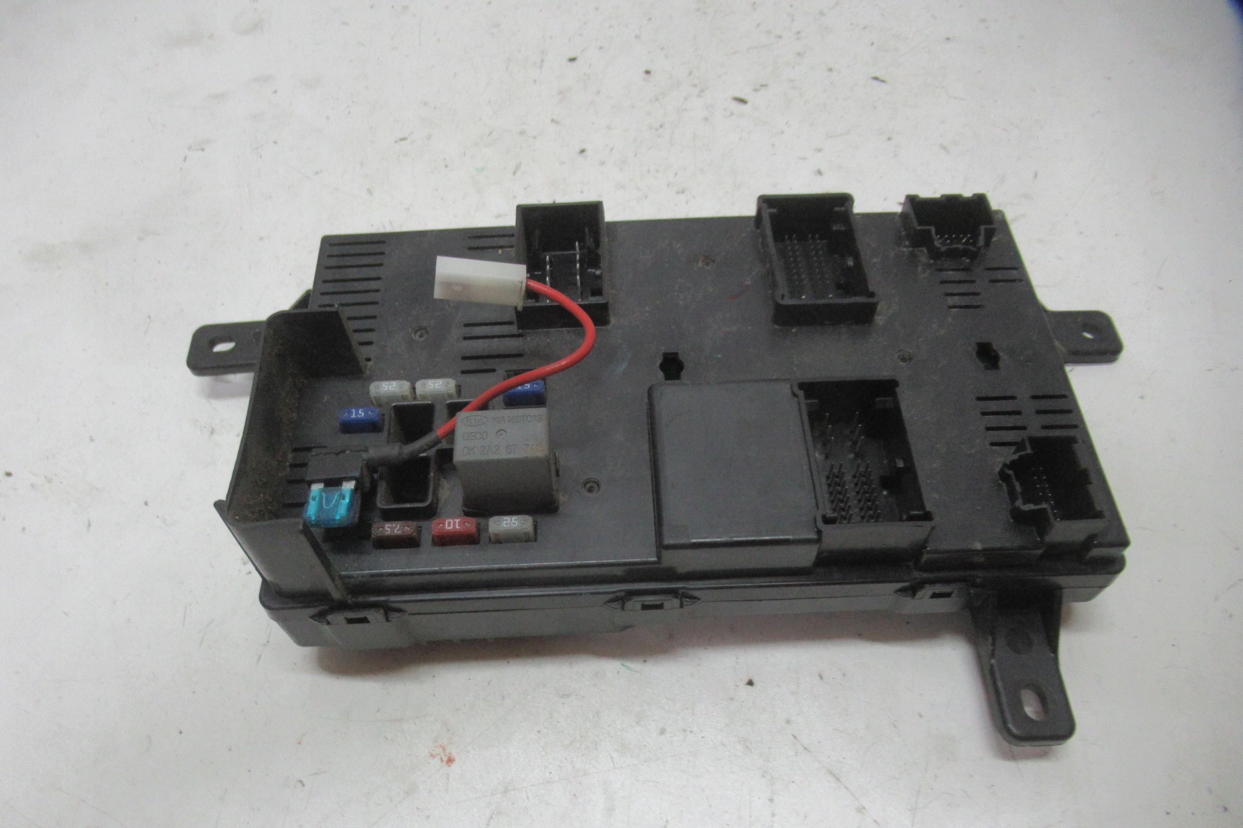 KIA CARNIVAL II 2.9 CRDI Module fusibles 91958-4D060
