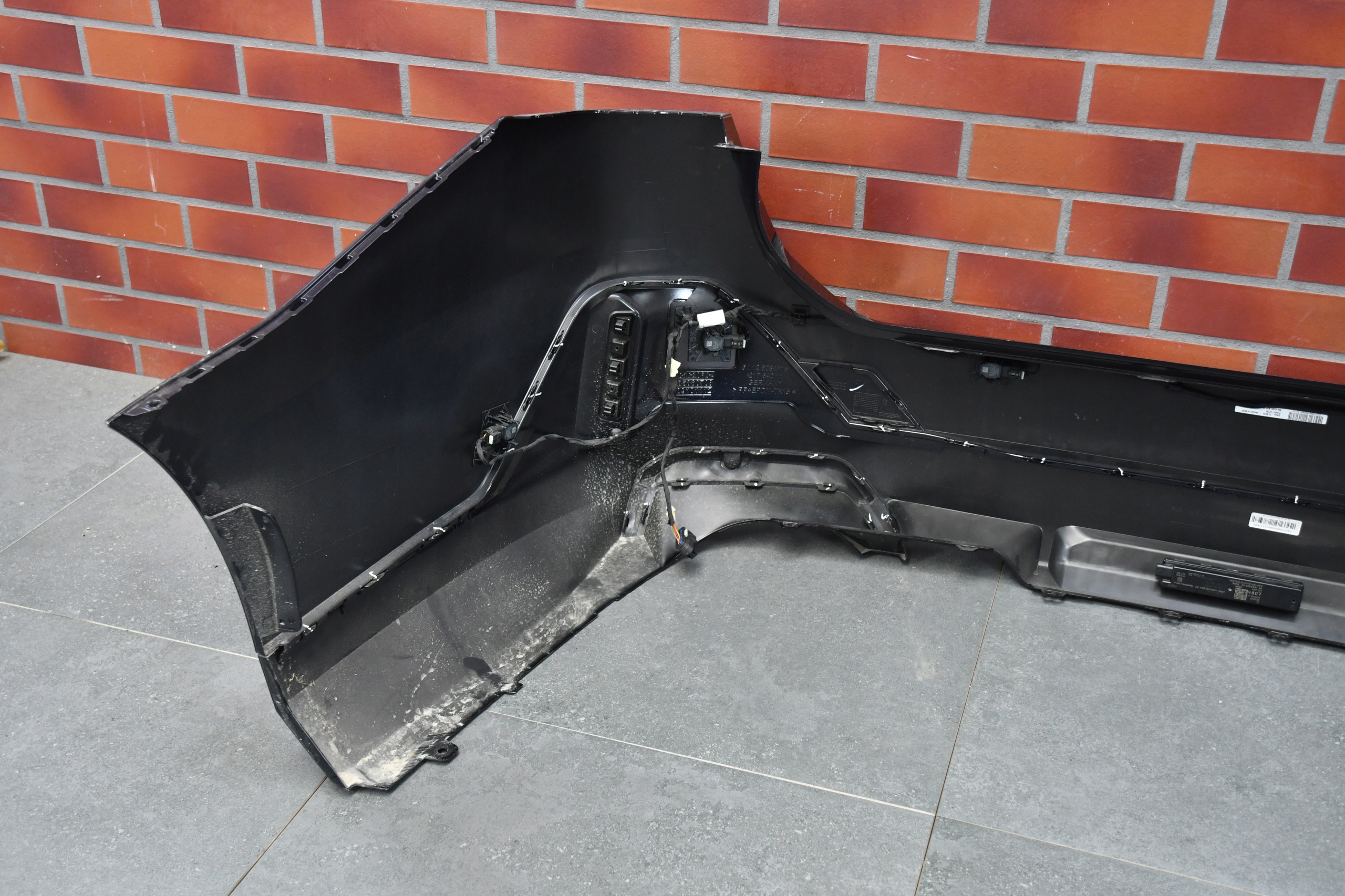 bumper rear part rear BMW 5 G61 m-packet 416 CARBONSCHWARZ