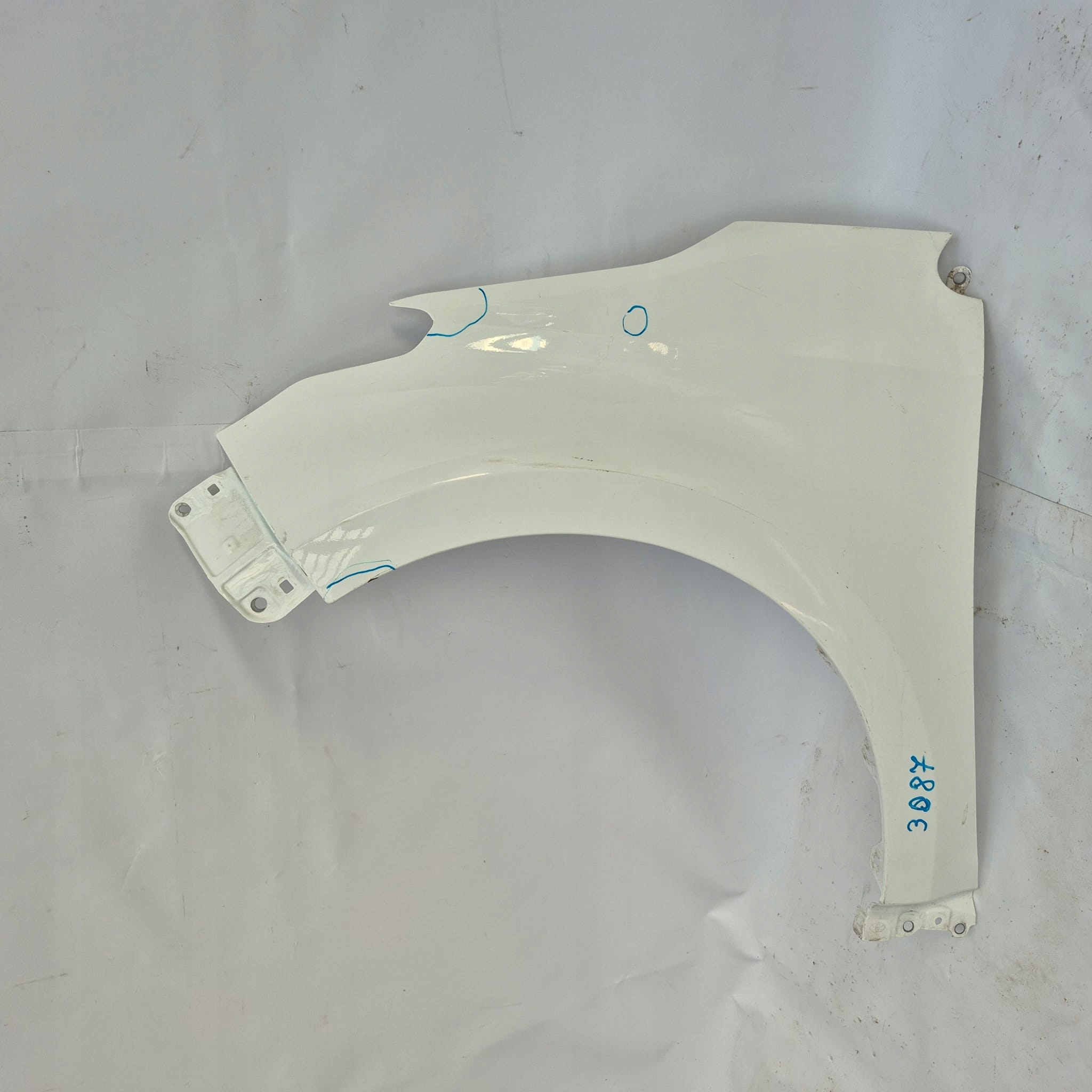 TOYOTA YARIS IV 4 20-> fender front front left