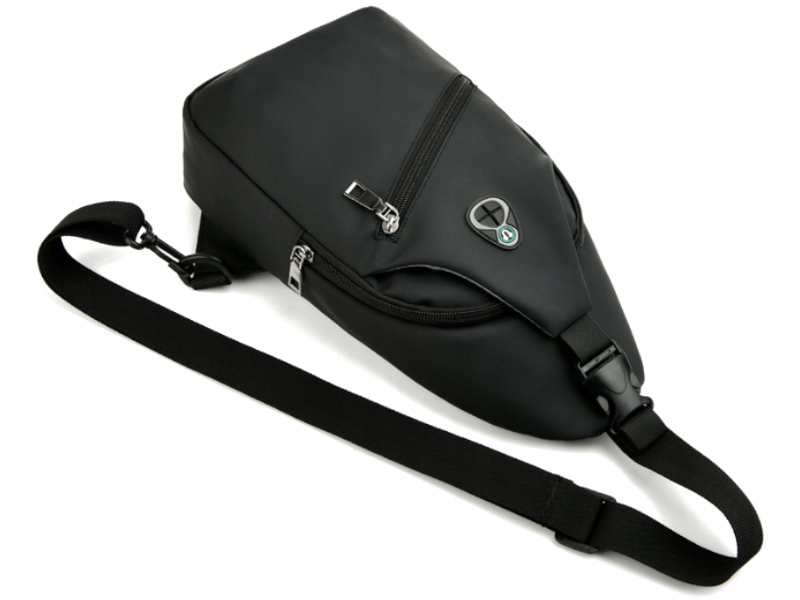 Комфортный спортивный черный рюкзак на одно плечо