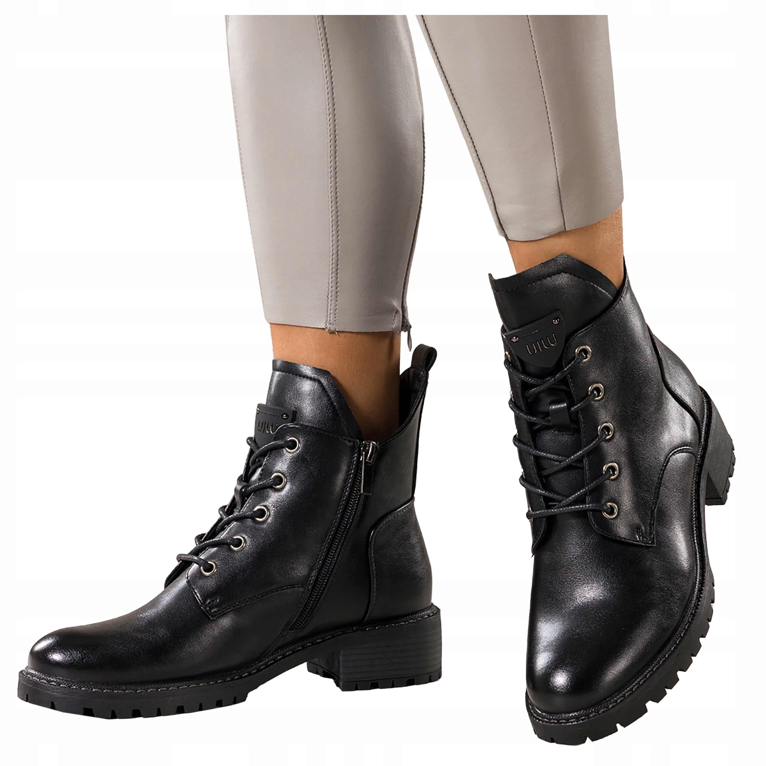 Černé dámské kotníkové boty Kotníkové boty Pohodlné Klasické S platformou a vzorkovanou podrážkou vel. 40