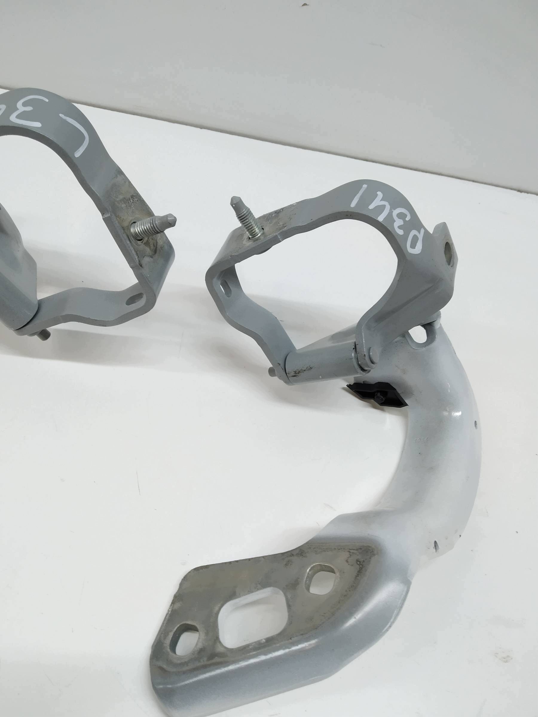 hinges bonnet rear part KOMBI Audi A4 IV (2008-2015) B8