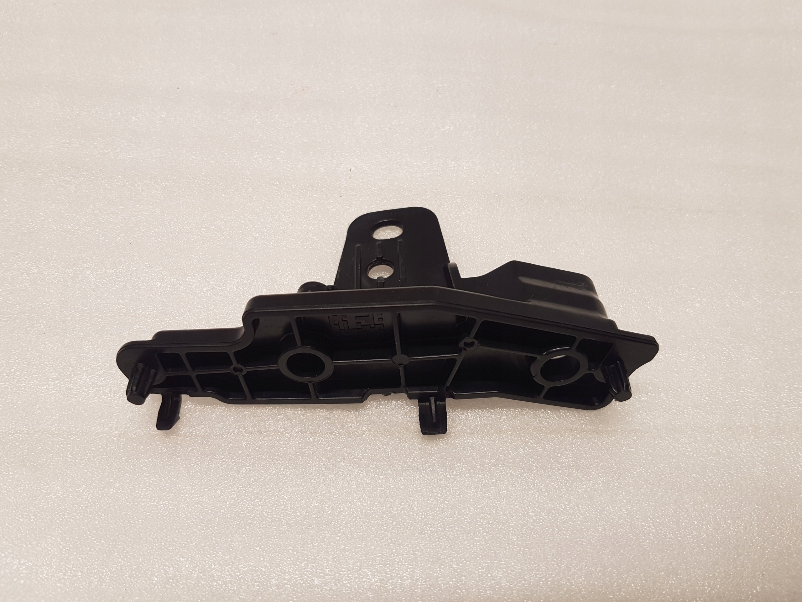 support holder of a bumper left front BMW X5 G05 7421853