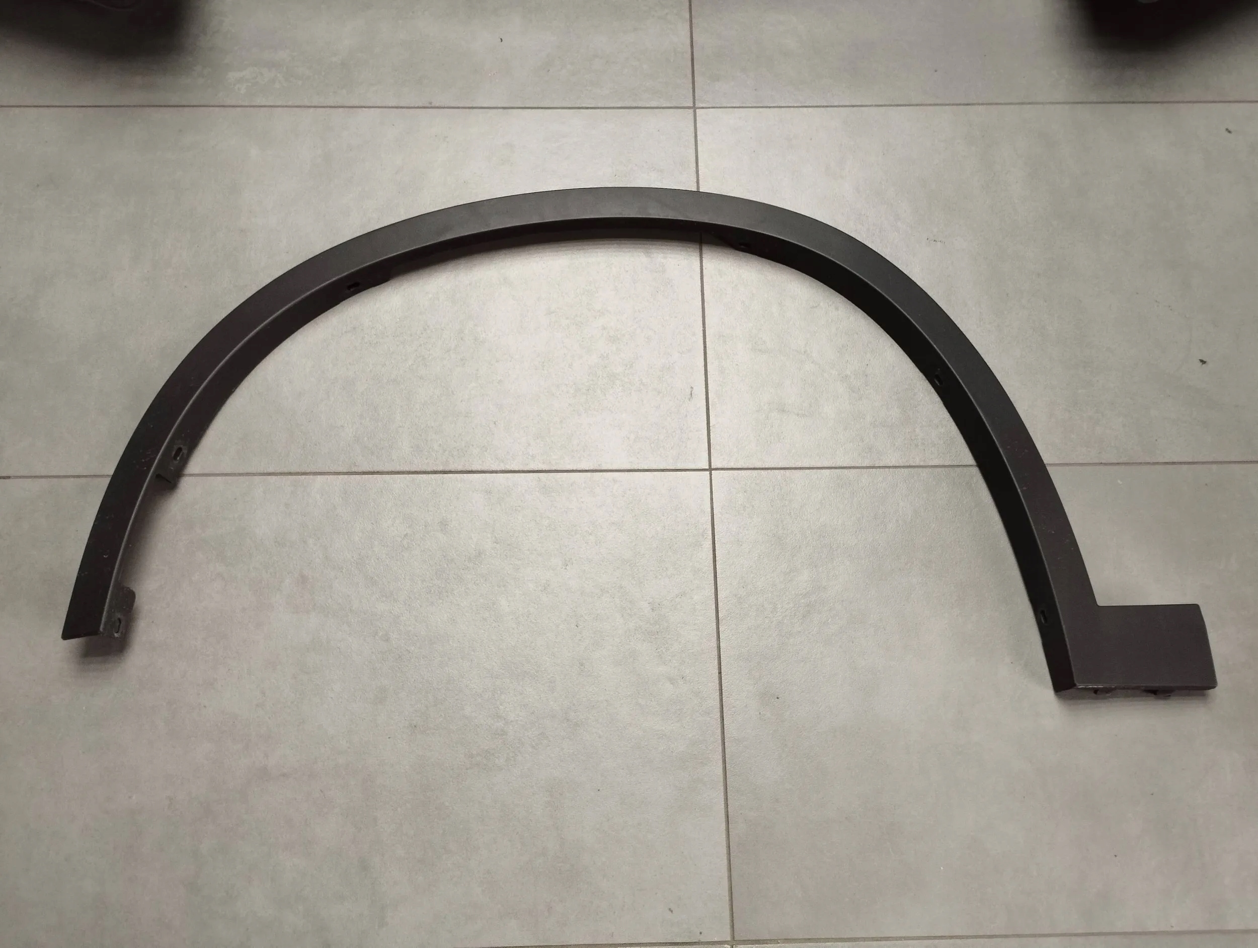 BMW X1 F48 MASKA ZDERZAK LAMPY PAS BŁOTNIKI A300 Wersja Europejska