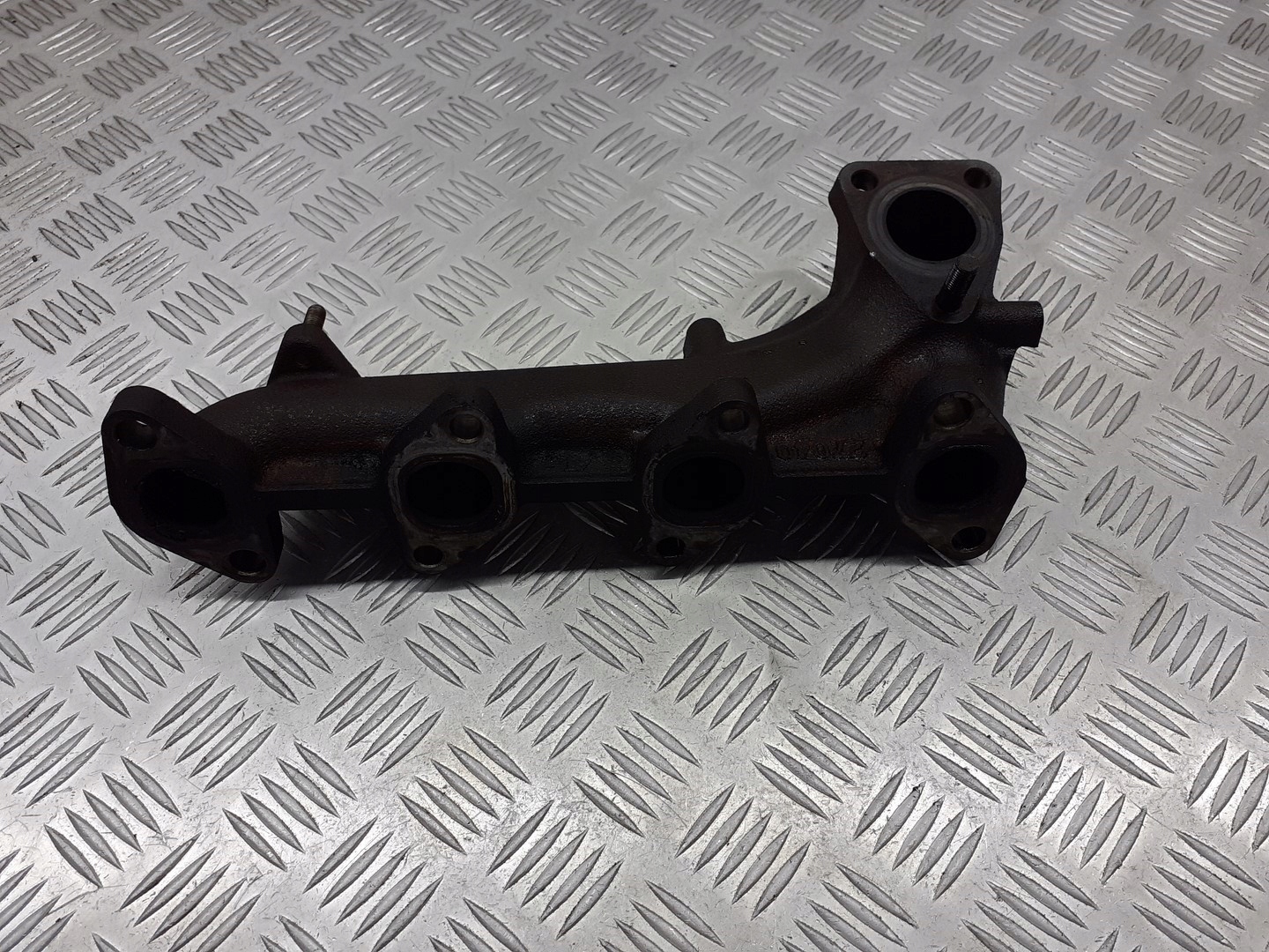 KOLEKTOR WYDECHOWY TOYOTA AVENSIS T25 2.0 D4D