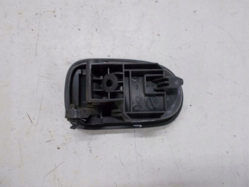 mazda 323 V BA 323S ручка двери внутренняя зад